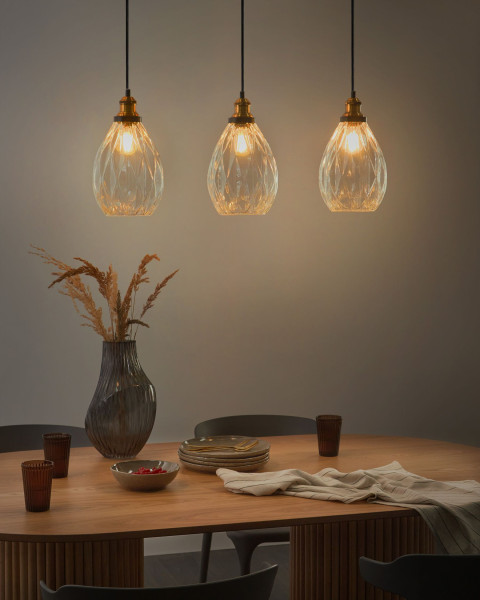 Lampa wisząca ze szklanym kloszem przezroczysta