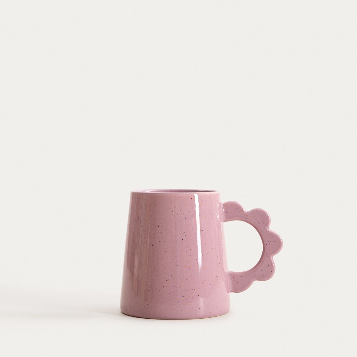 Kubek PELMA fioletowy z uchem w kształcie kwiatka 0,4 l