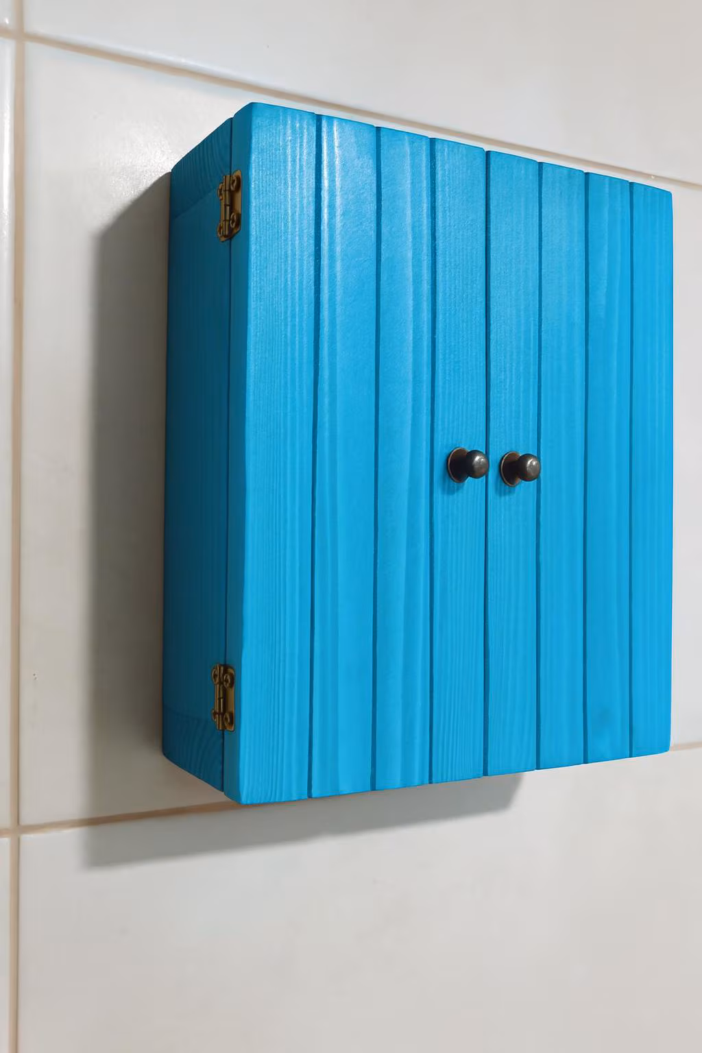 Solid Wood Wall Mounted Bathroom Cabinet – Rustic Farmhouse Medicine Storage (Marine Plywood Doors)