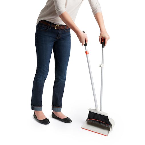 OXO Good Grips Large Sweep Set With Extendable Broom