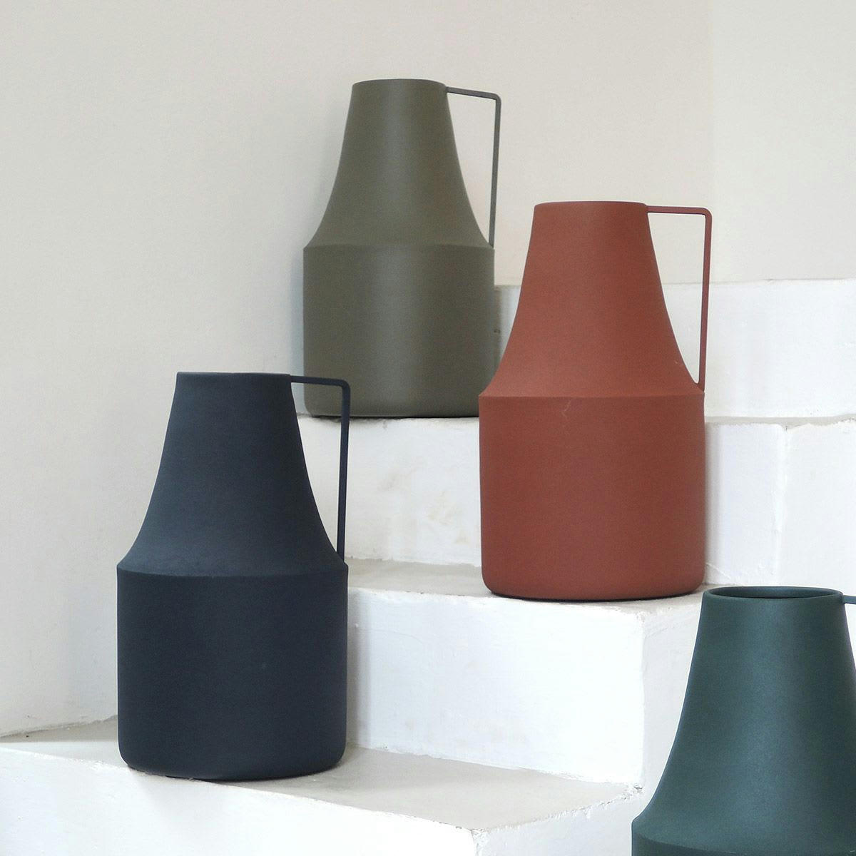 - Vase façon pot à lait en métal