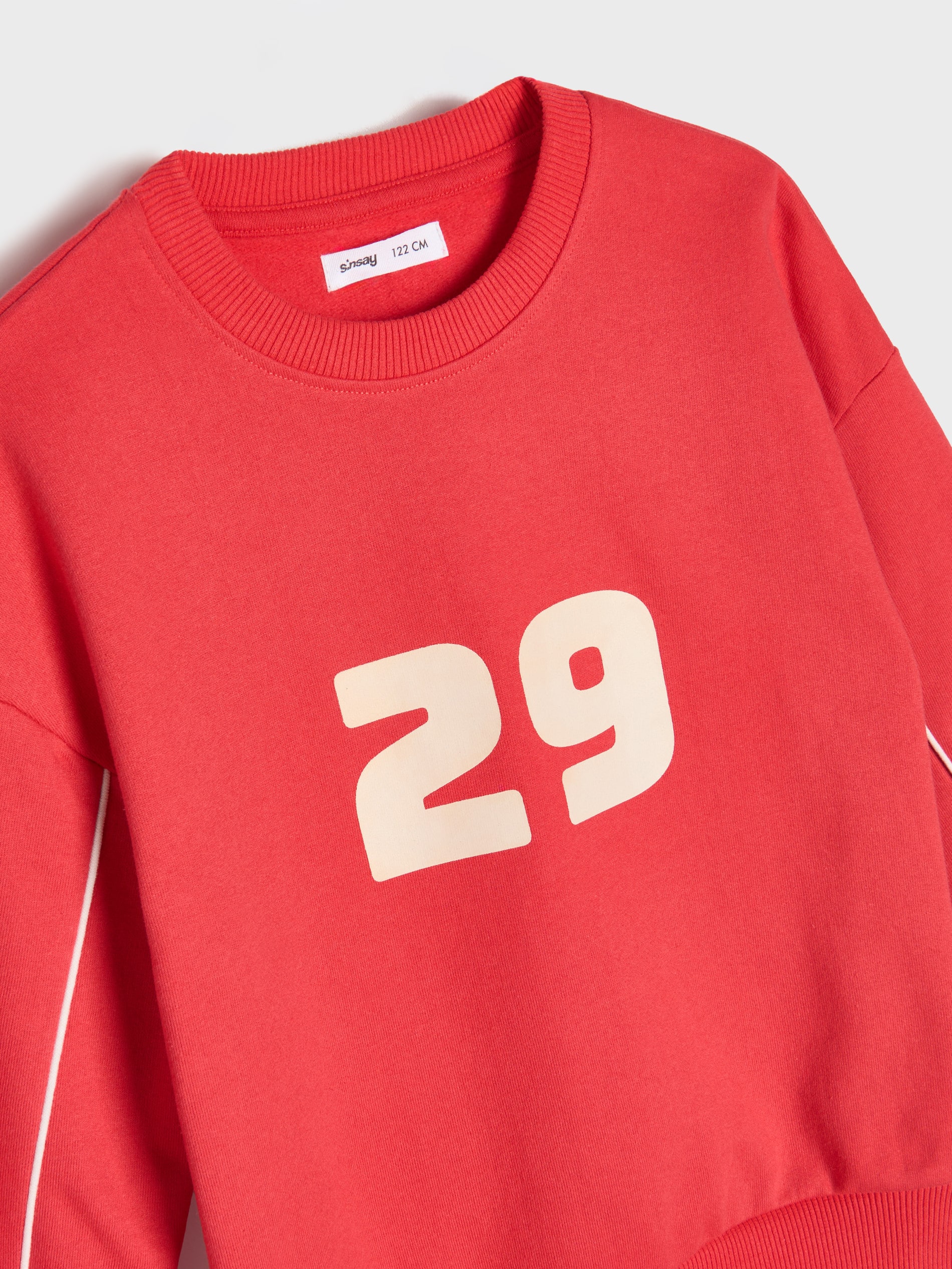 Bawełniana bluza crewneck z kontrastową lamówką