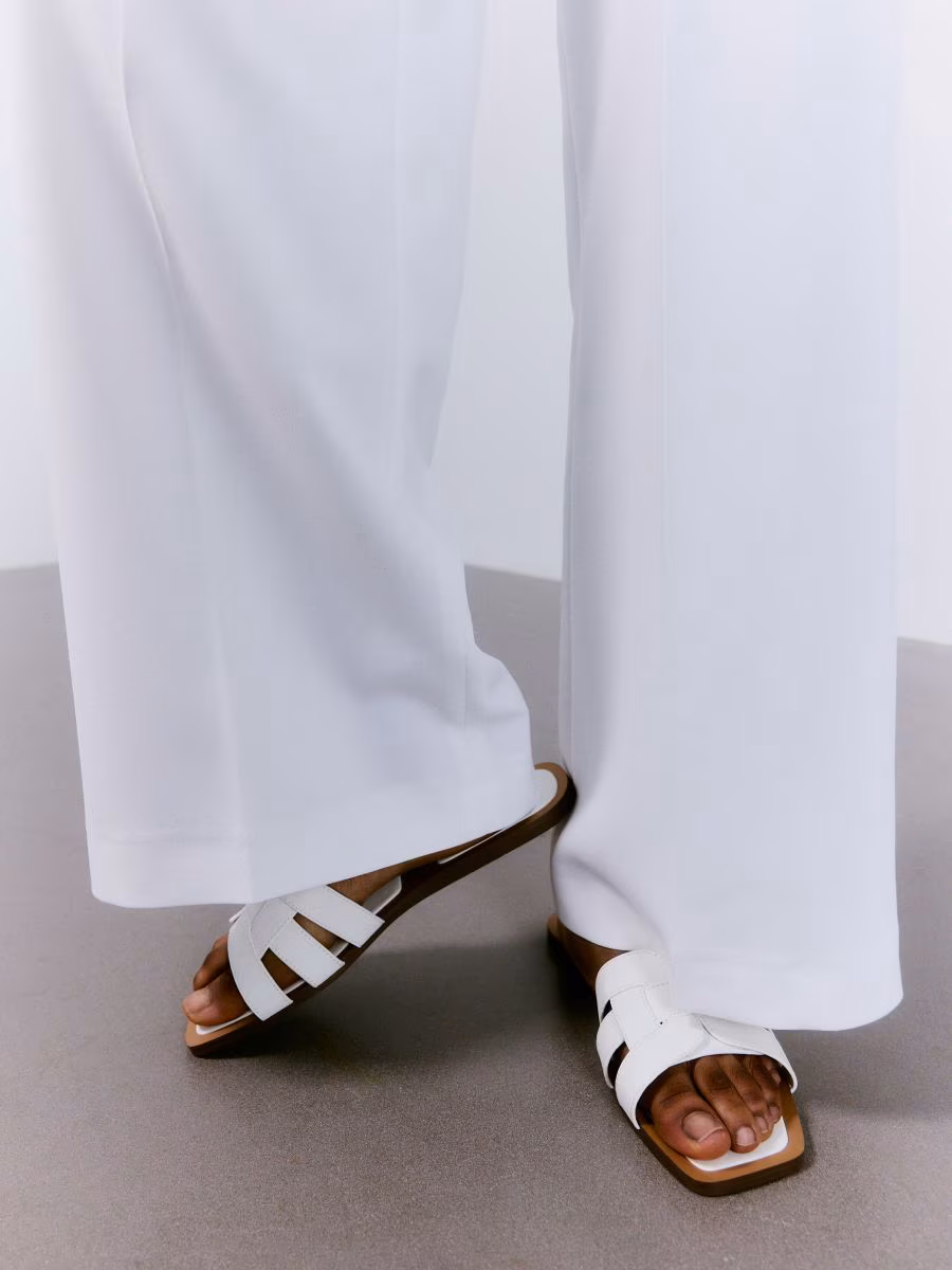 Ladies' Slides