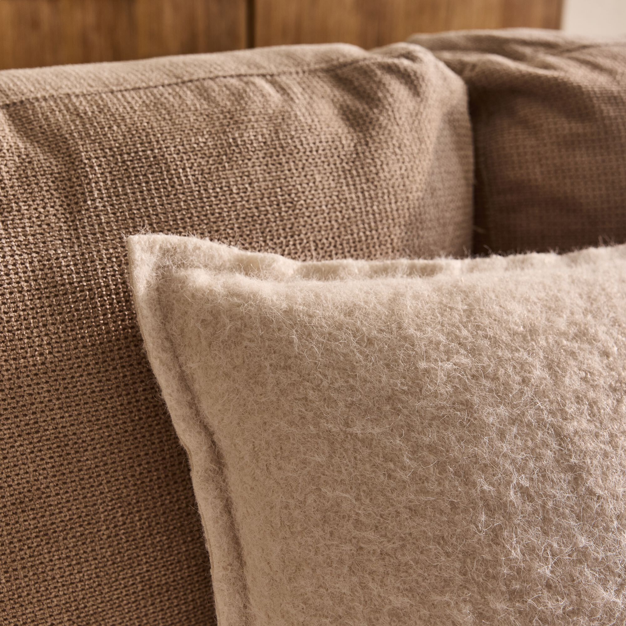 SENTO - Coussin feutrine en tissu 45x45cm - blanc écru