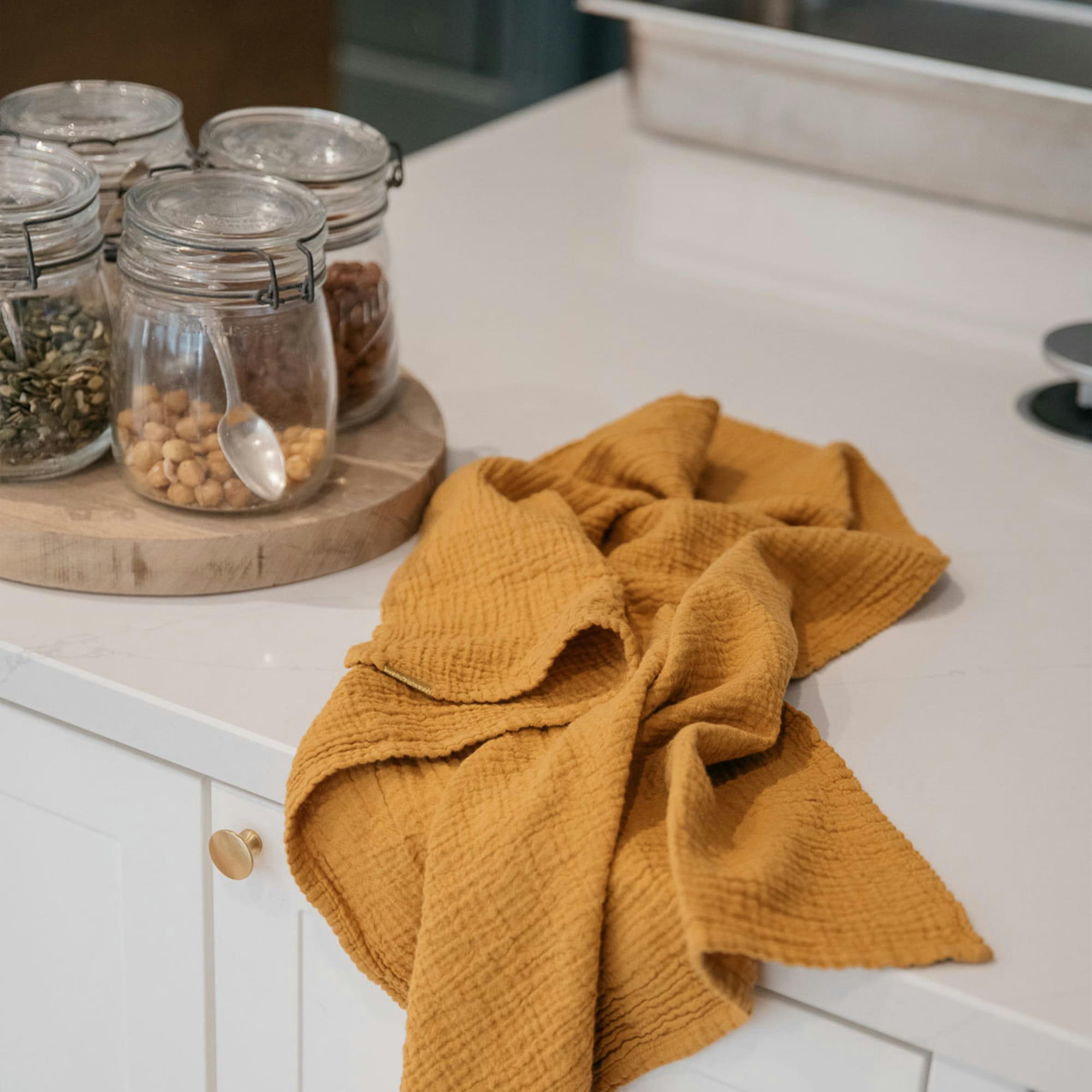 - Torchon en double gaze de coton jaune safran