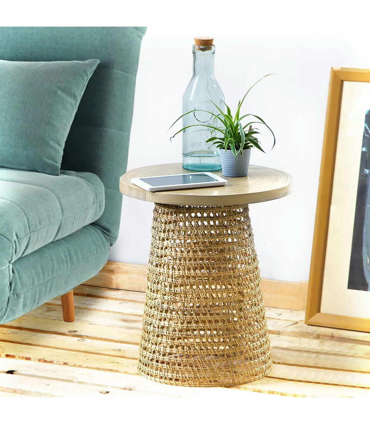 - Bout de canapé plateau bambou pied rotin