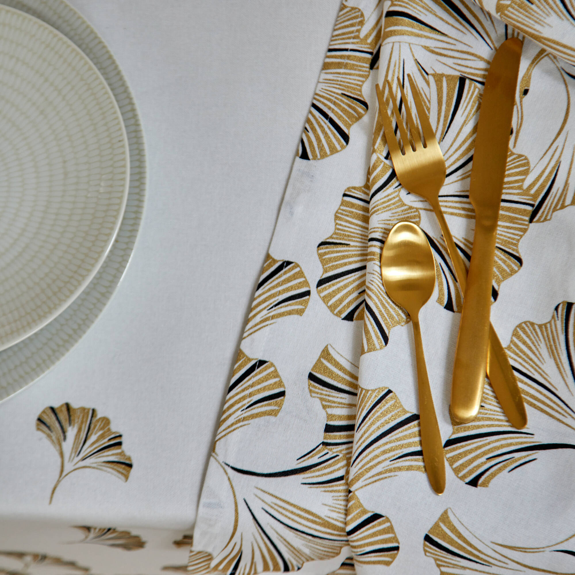 Nappe coton, imprimée métallisé gingko