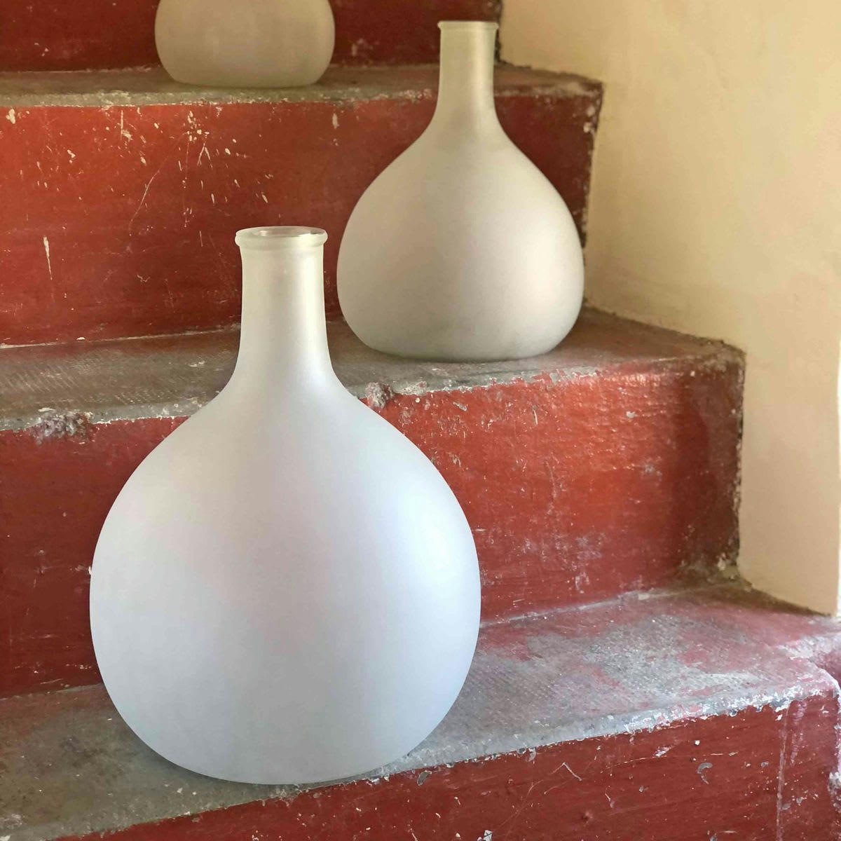 - Vase bonbonne en verre dépoli