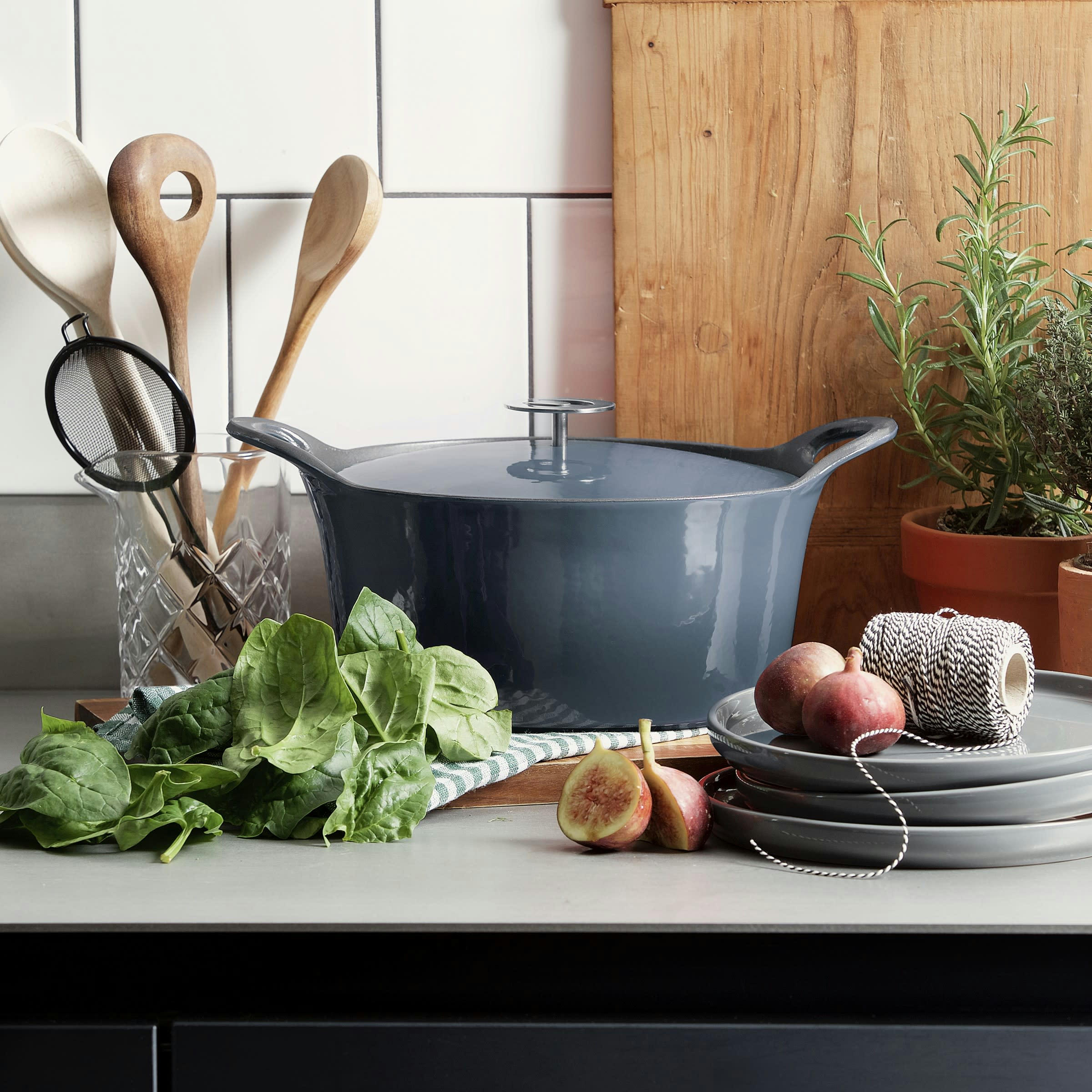 VOLCAN - Cocotte ronde bleue 24cm