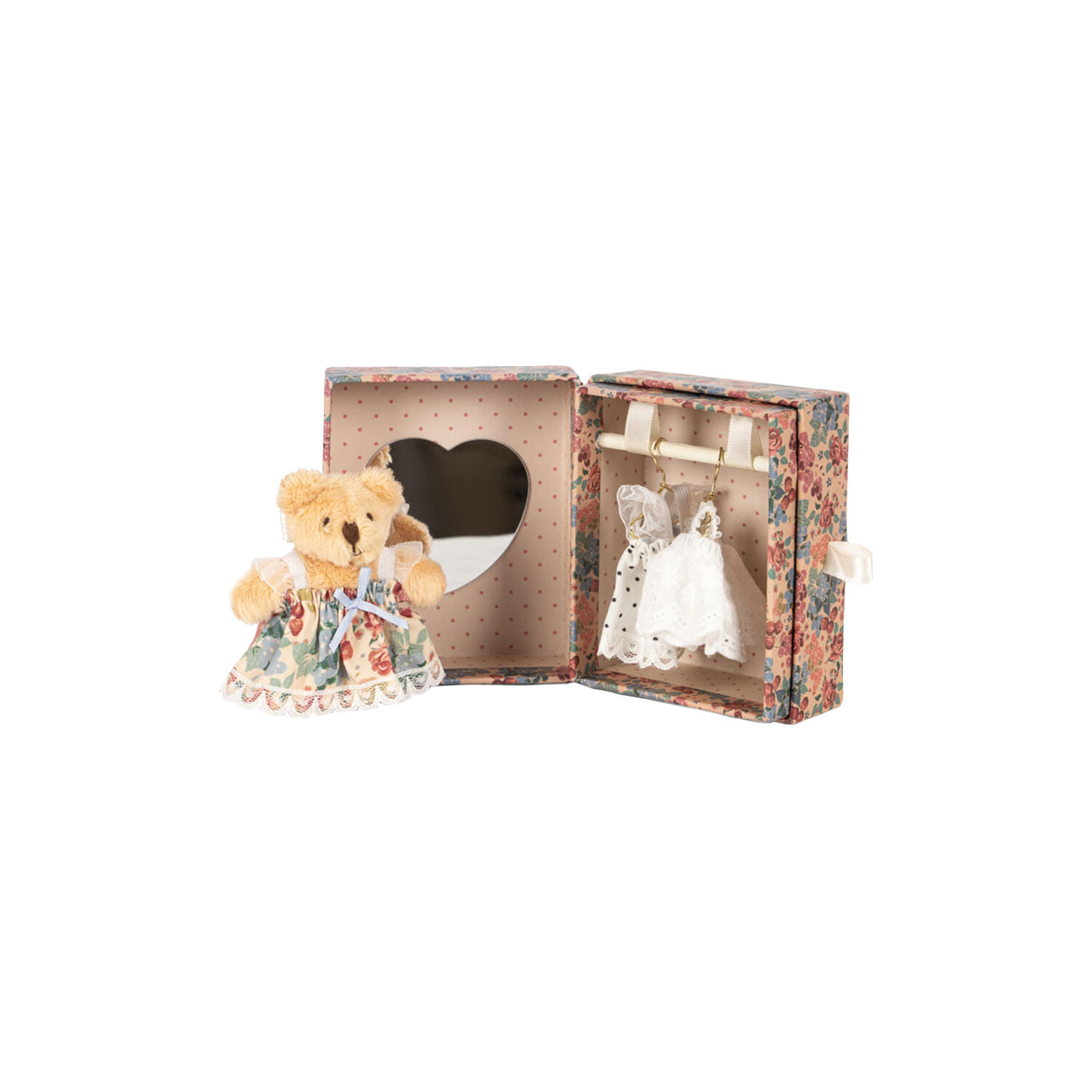 Tiny Teddy Dress Up