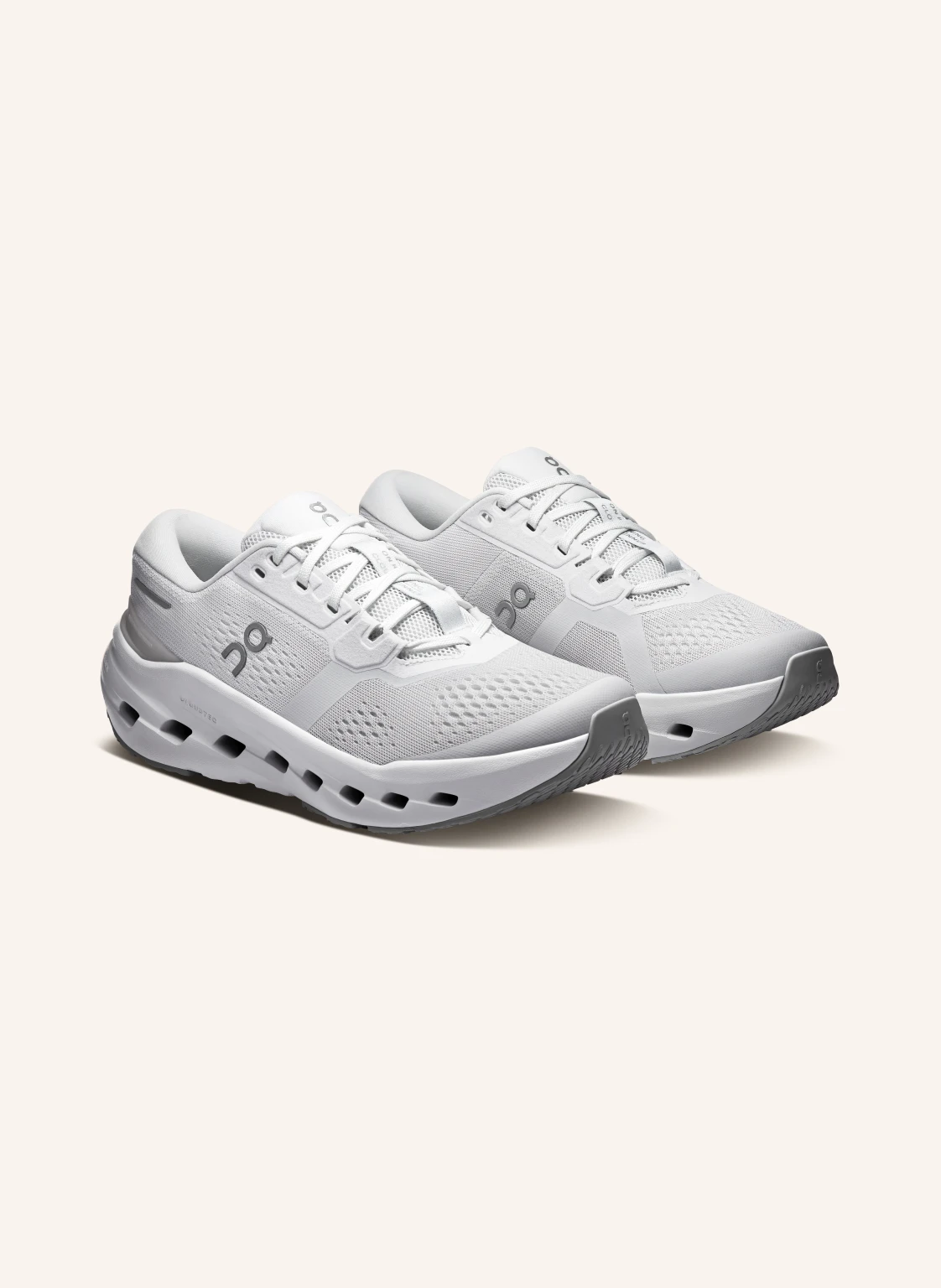 On Laufschuhe CLOUDRUNNER 3