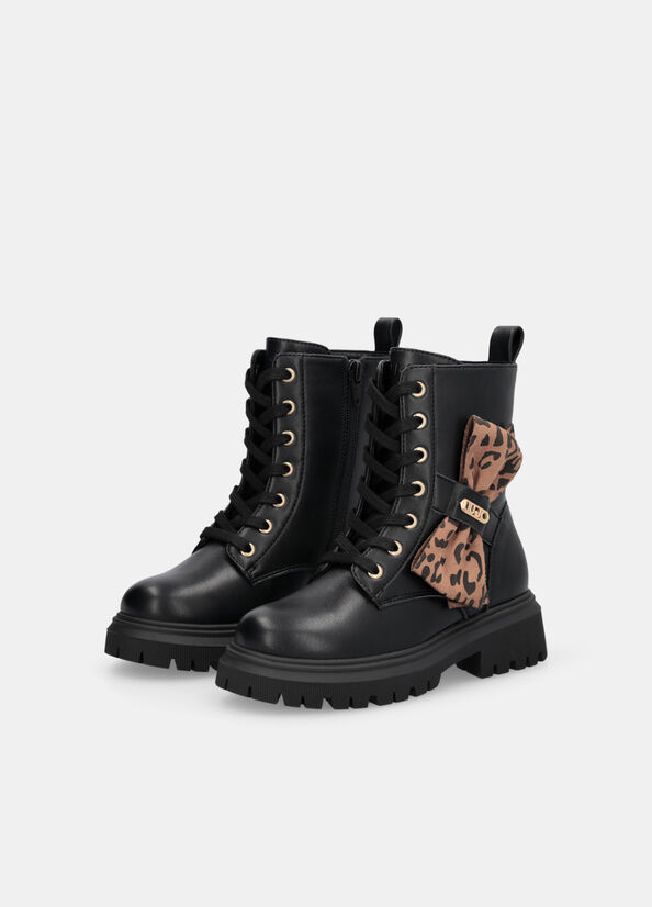 Anfibi con fiocco animalier
