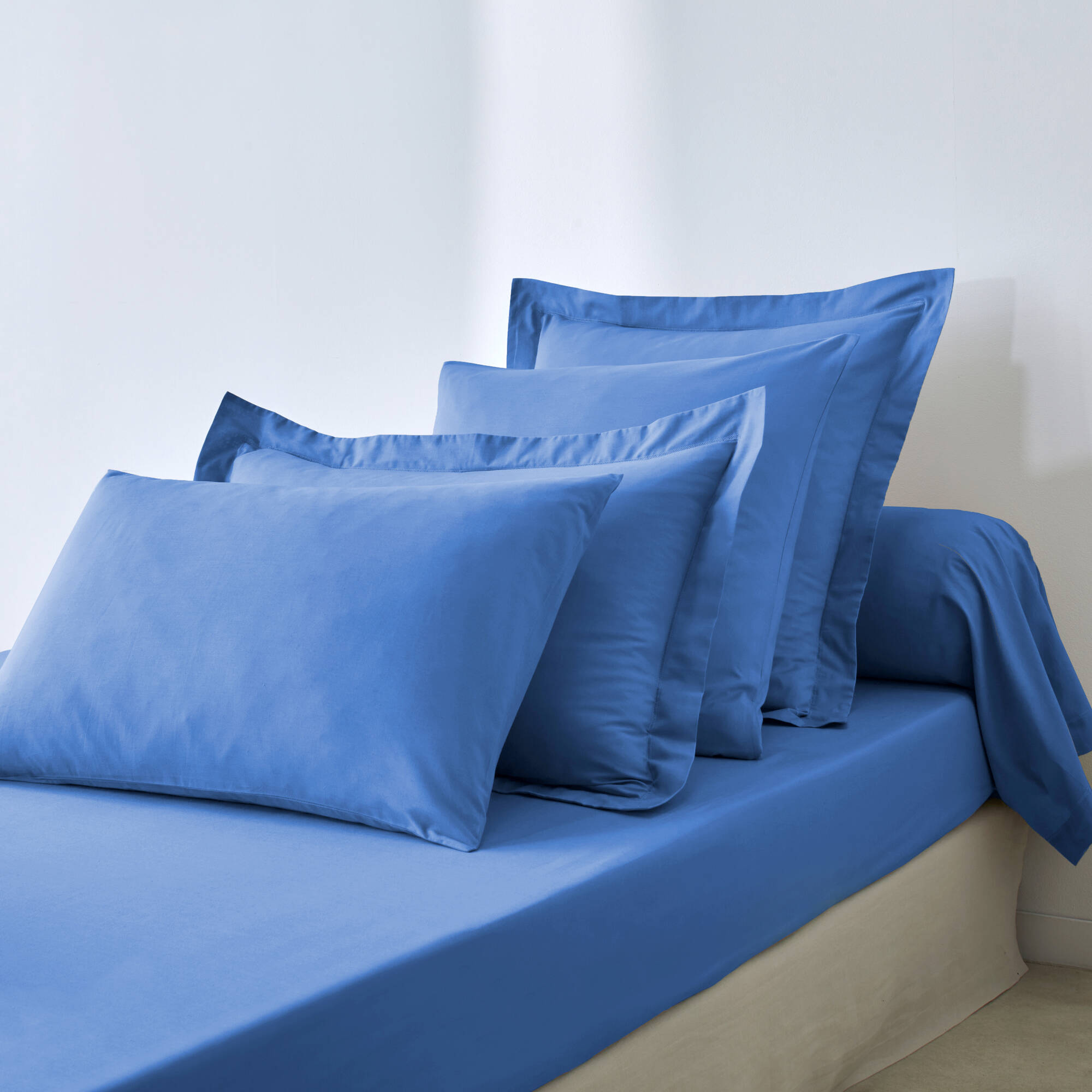 Drap-housse uni polyester - coton bonnet 32 cm