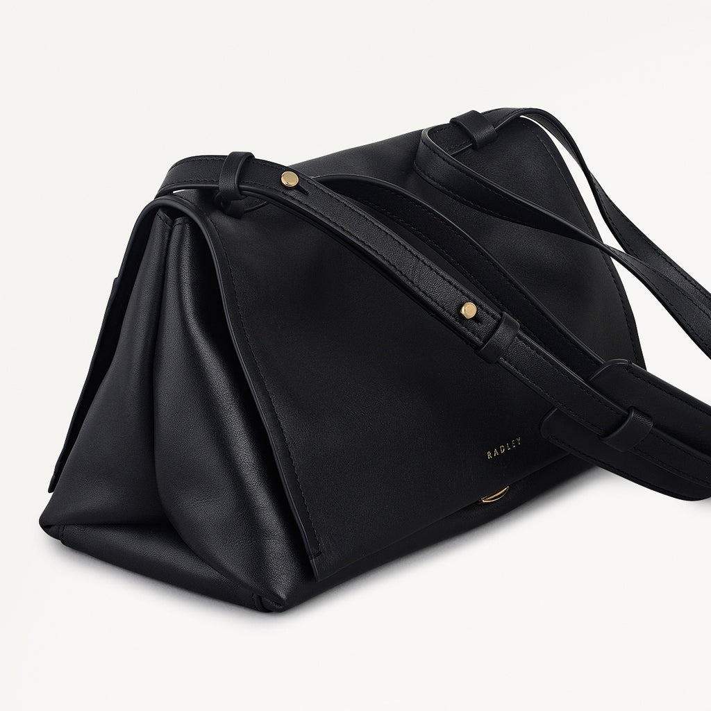 Mercer Street - Medium Flapover Shoulder