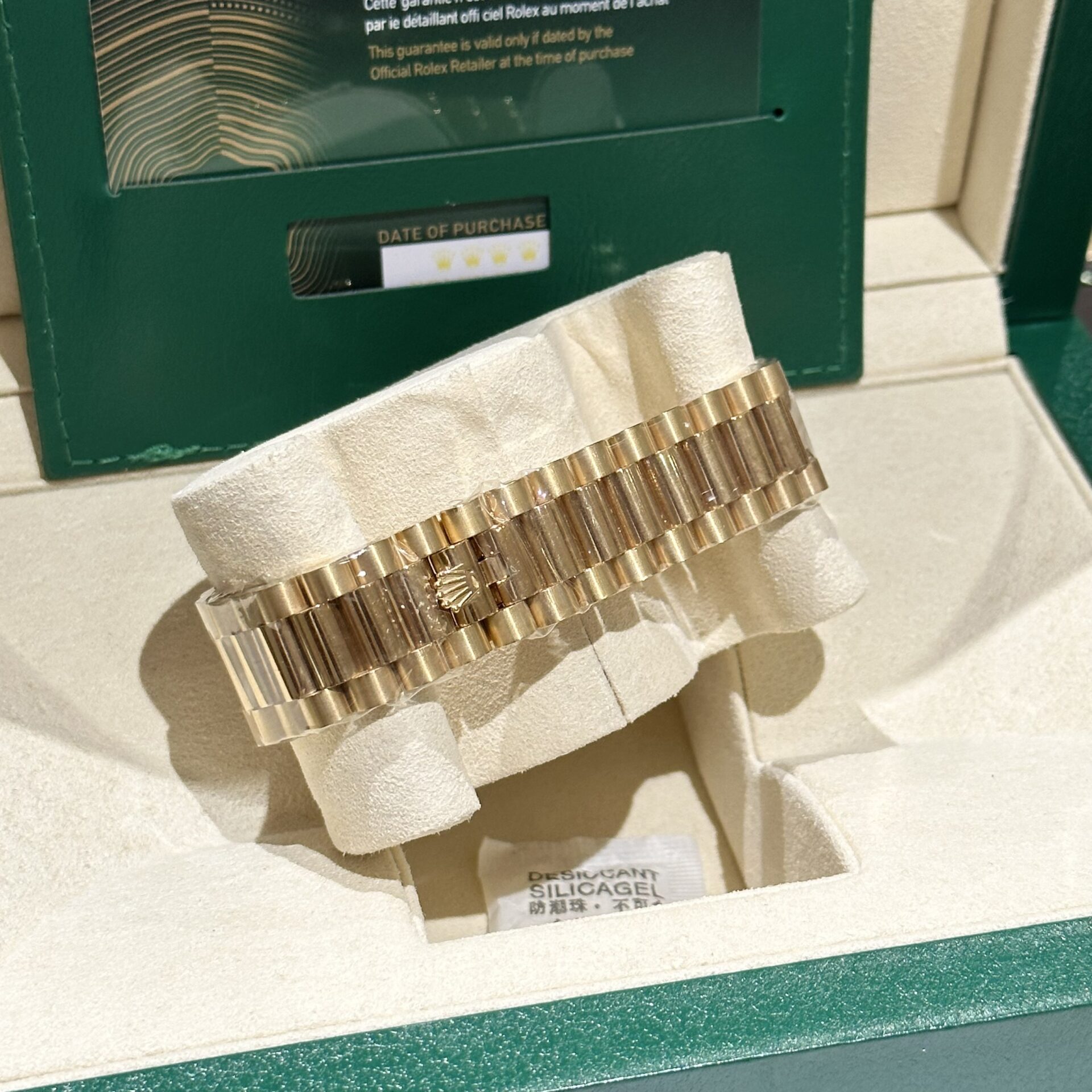 Rolex Day-Date YG Plated Champagne Dial Baguette Diamond 40mm Super Clone