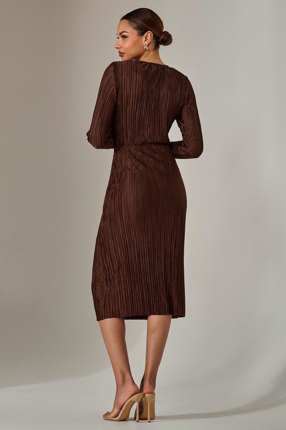 Jolie Moi Plisse Long Sleeve Midi Dress