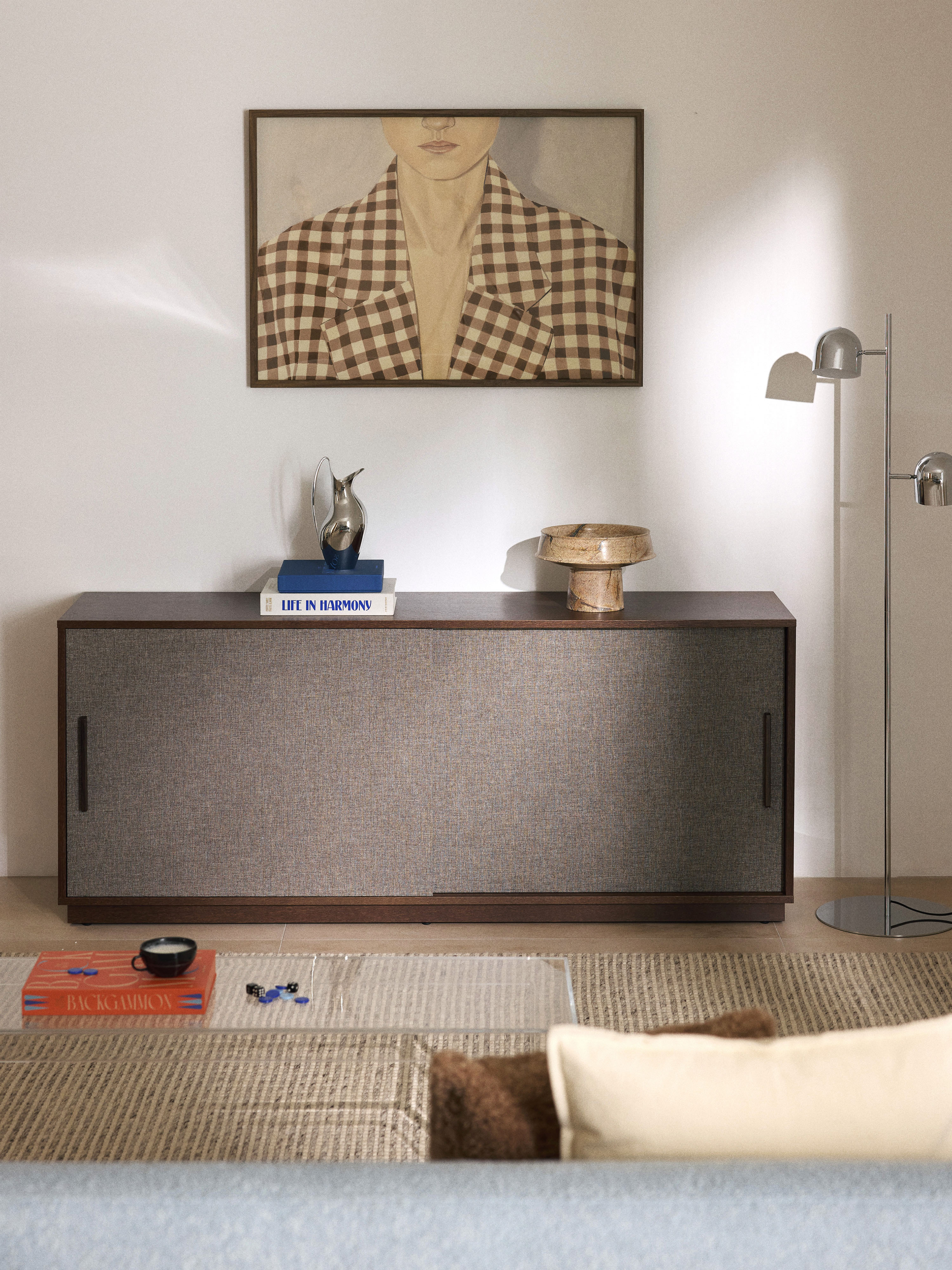 Holz-Sideboard Wisp mit gepolsteter Front