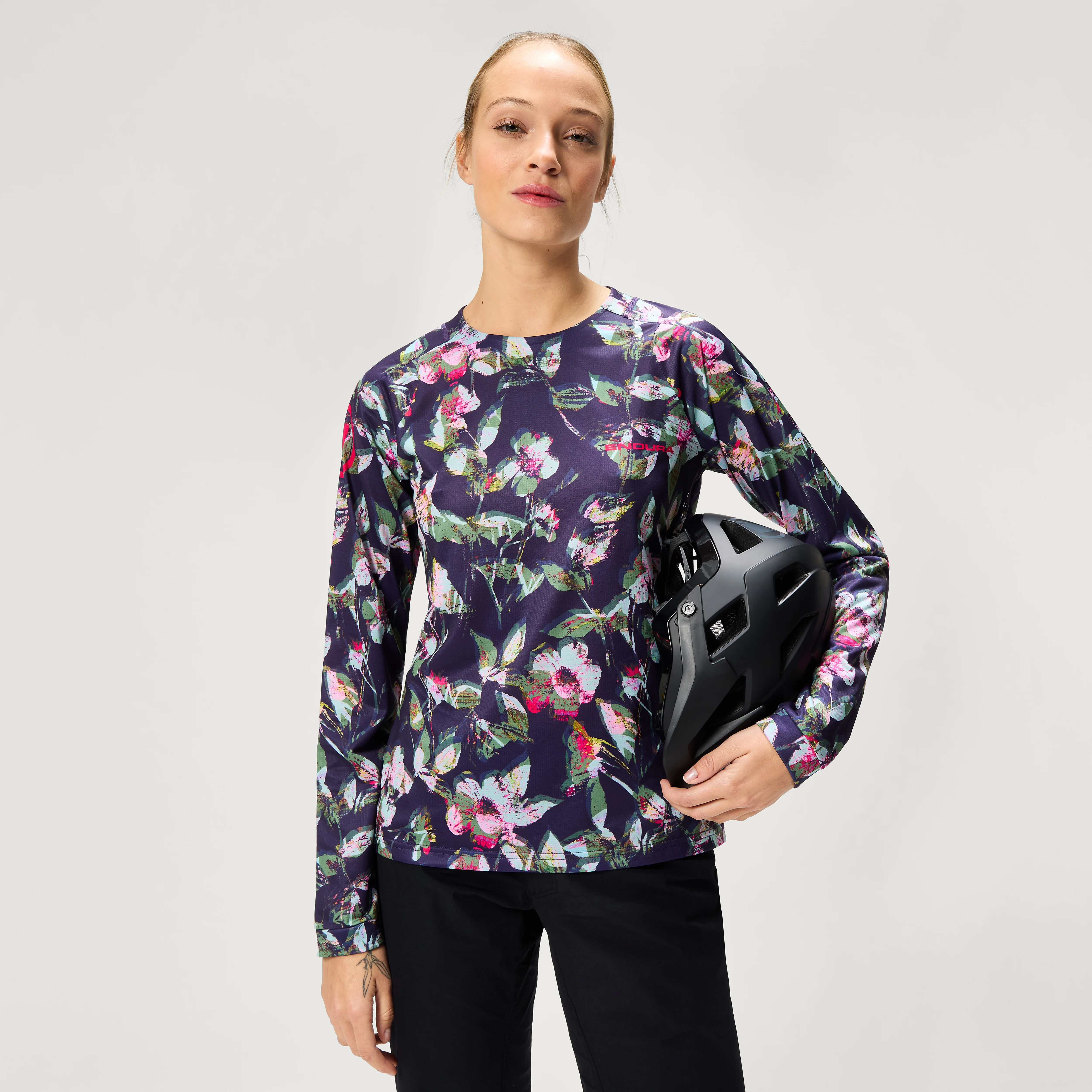 Women's Ltd Floral L/S Tee - Bramble