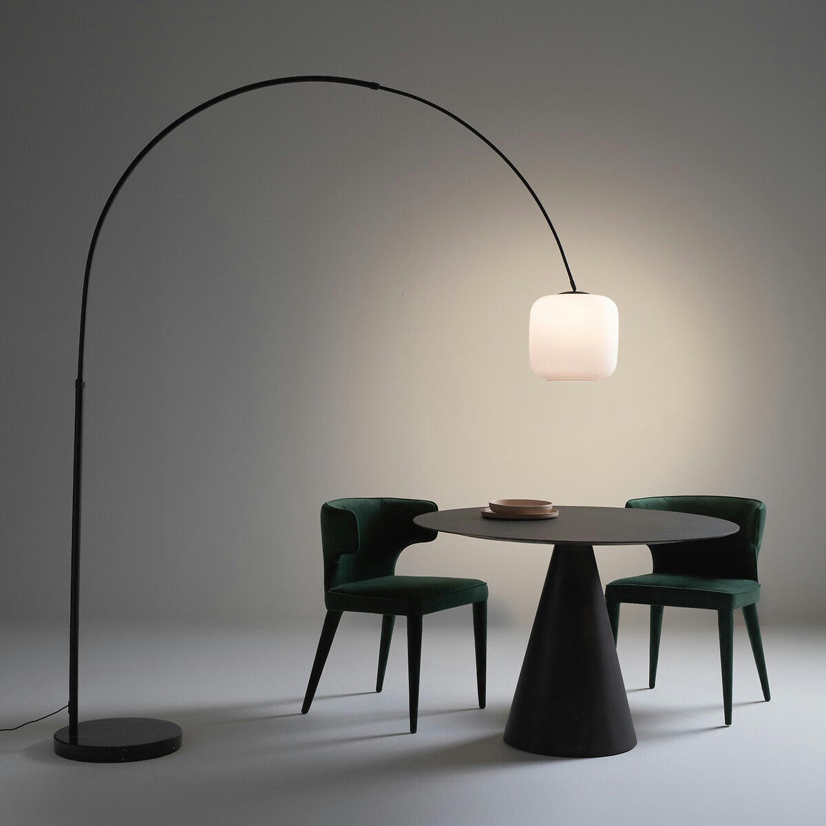 Lampadaire arc, opaline et marbre, Elita