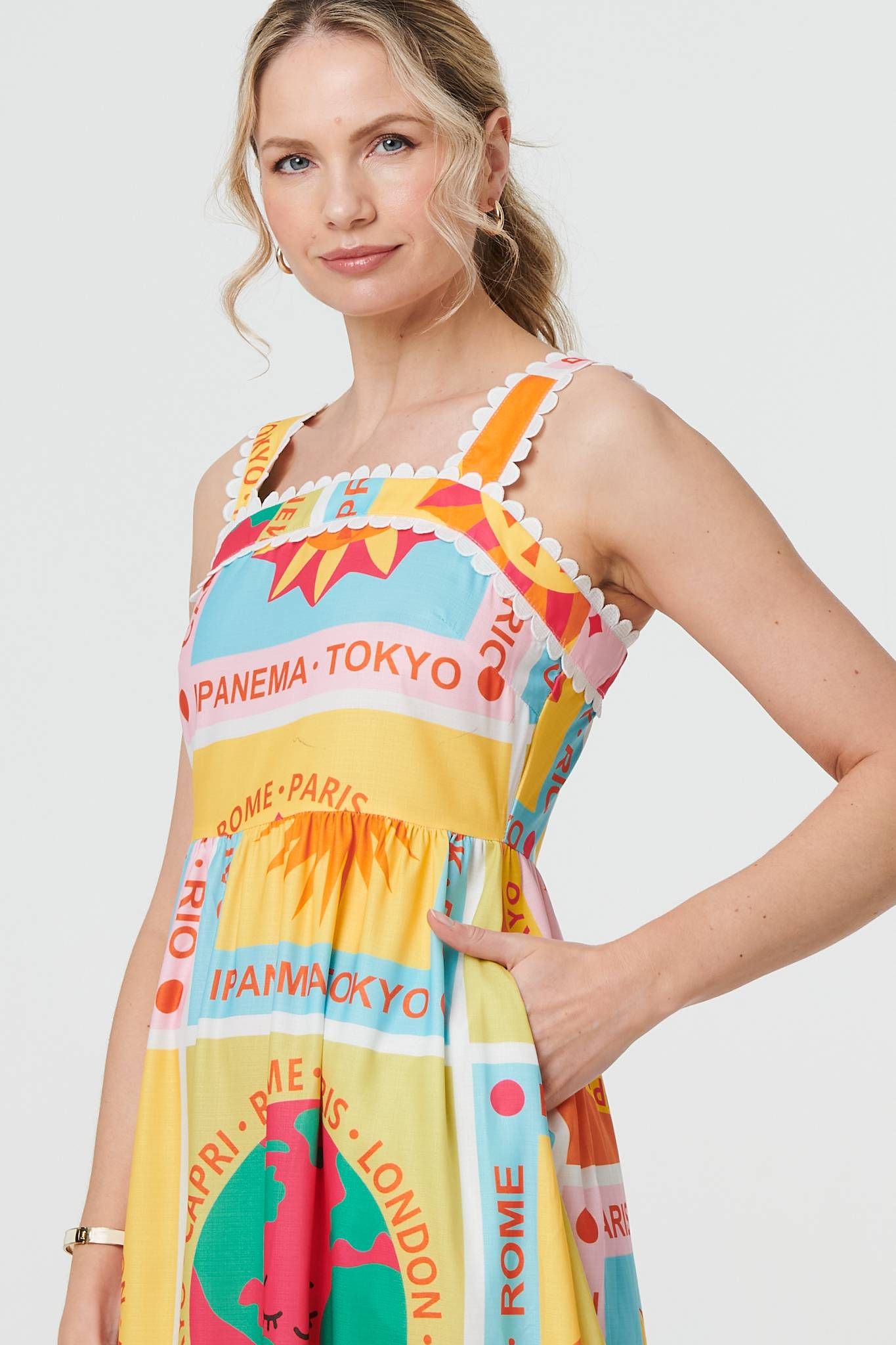 Izabel London Patchwork Print Sleeveless Maxi Dress