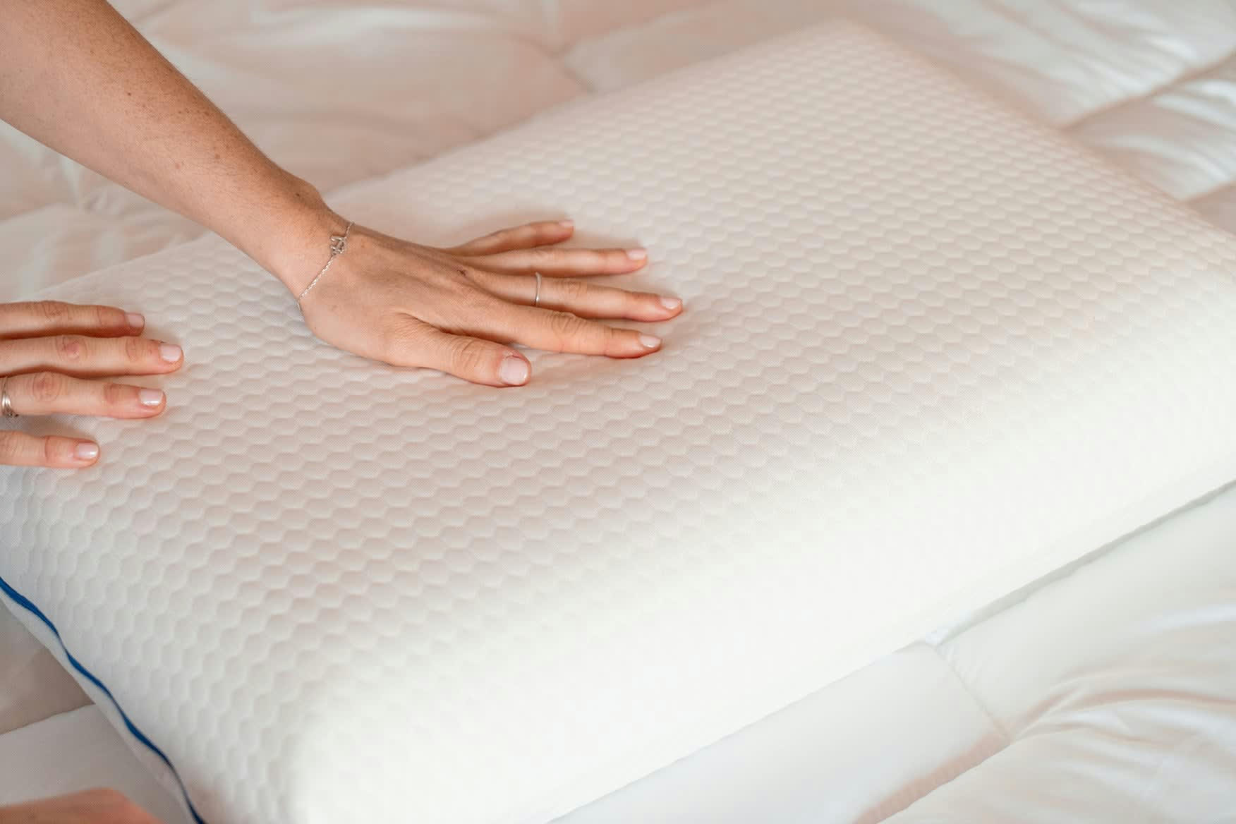 OREILLER MEMORY - Oreiller ergonomique à mémoire de forme