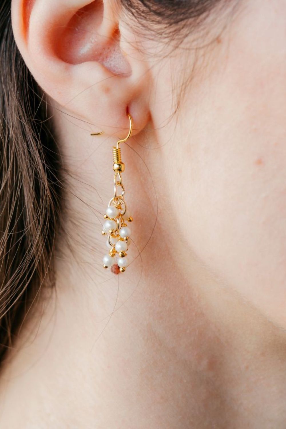 The Colourful Aura Small Poth Pearl Drop Hook Earrings