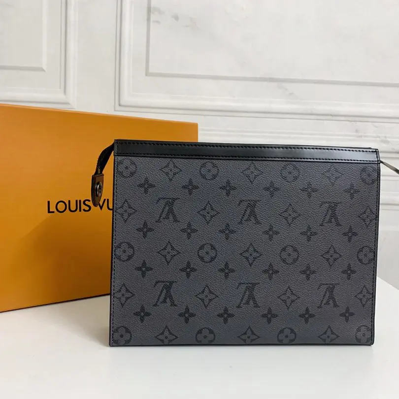 Louis Vuitton LV Pochette Voyage Handbag M69535
