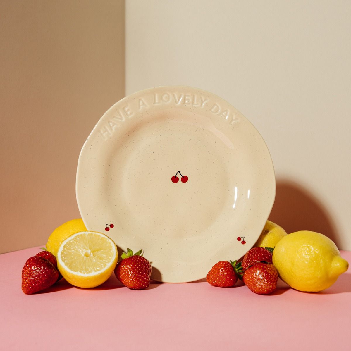 Talerz ISERNIA w wisienki 20 cm