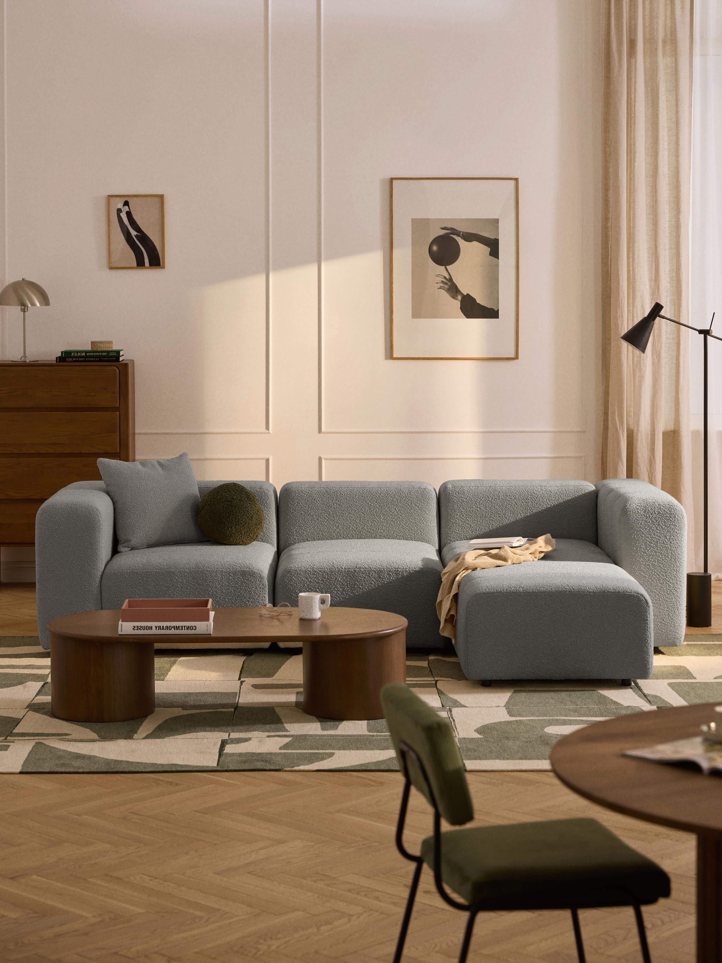 Modulares Bouclé-Sofa Lena (4-Sitzer) mit Hocker (links/rechts)