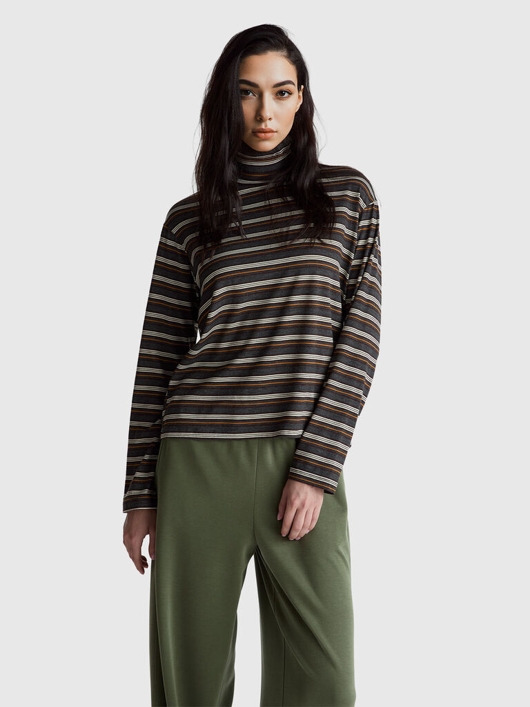 Striped t-shirt with lurex collar