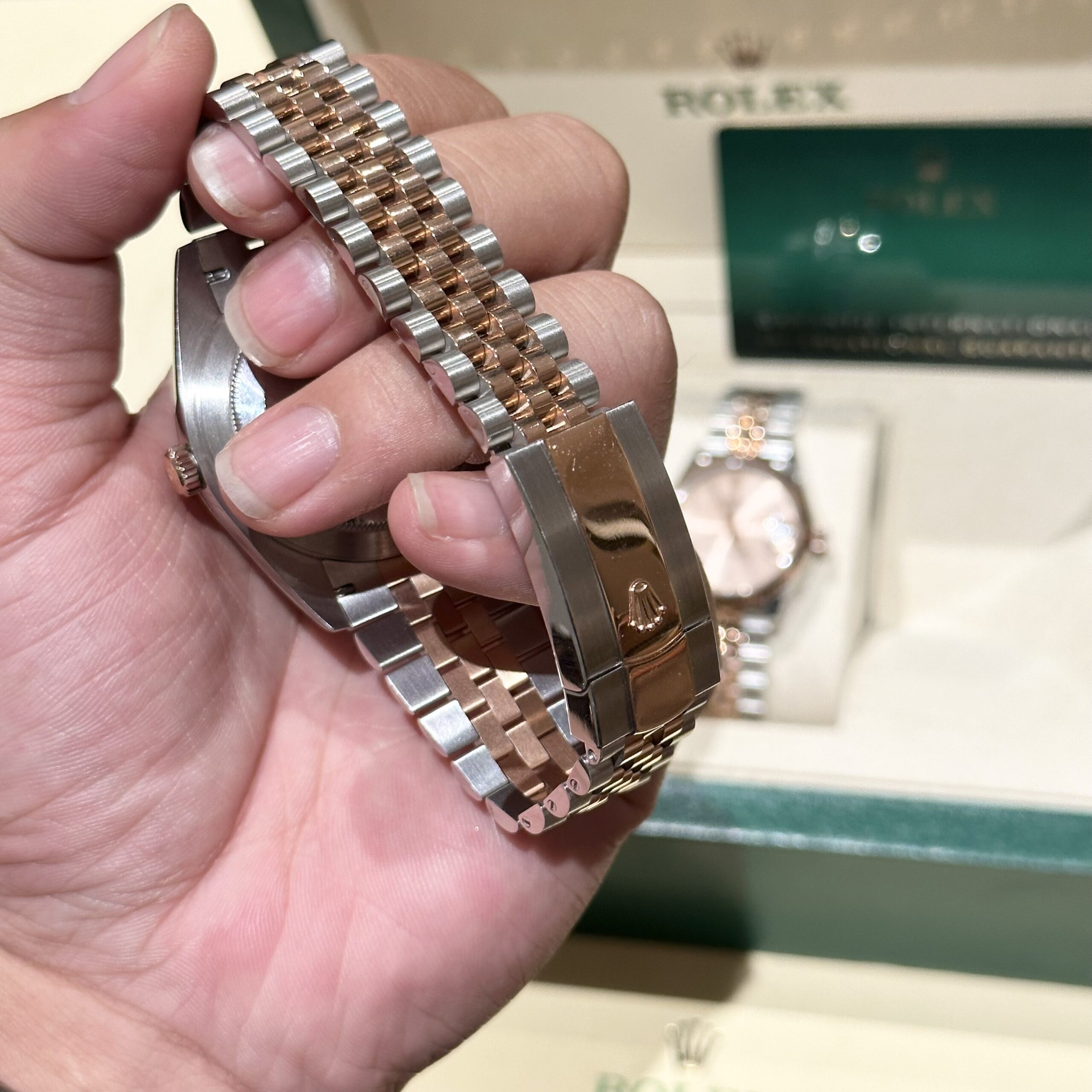 Rolex Datejust SS/RG Plated Chocolate Dial CZ Diamonds 41mm Jub EWF Replica