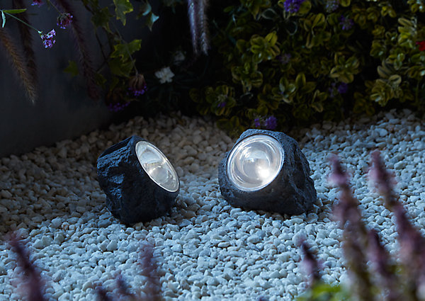 Lampe à poser galet LED solaire gris IP44