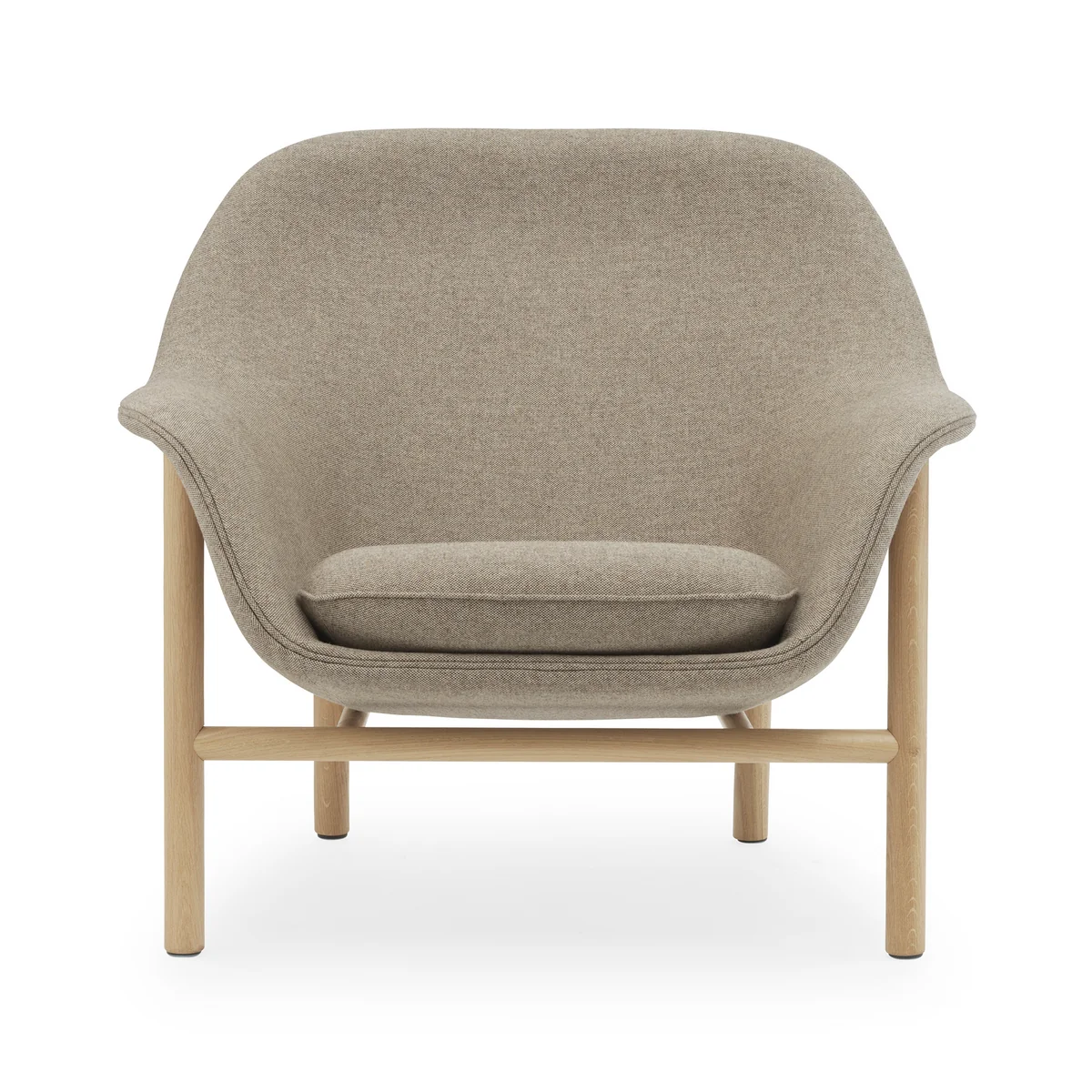 Normann Copenhagen - Drape Lounge Chair, low, schwarz / Synergy 32