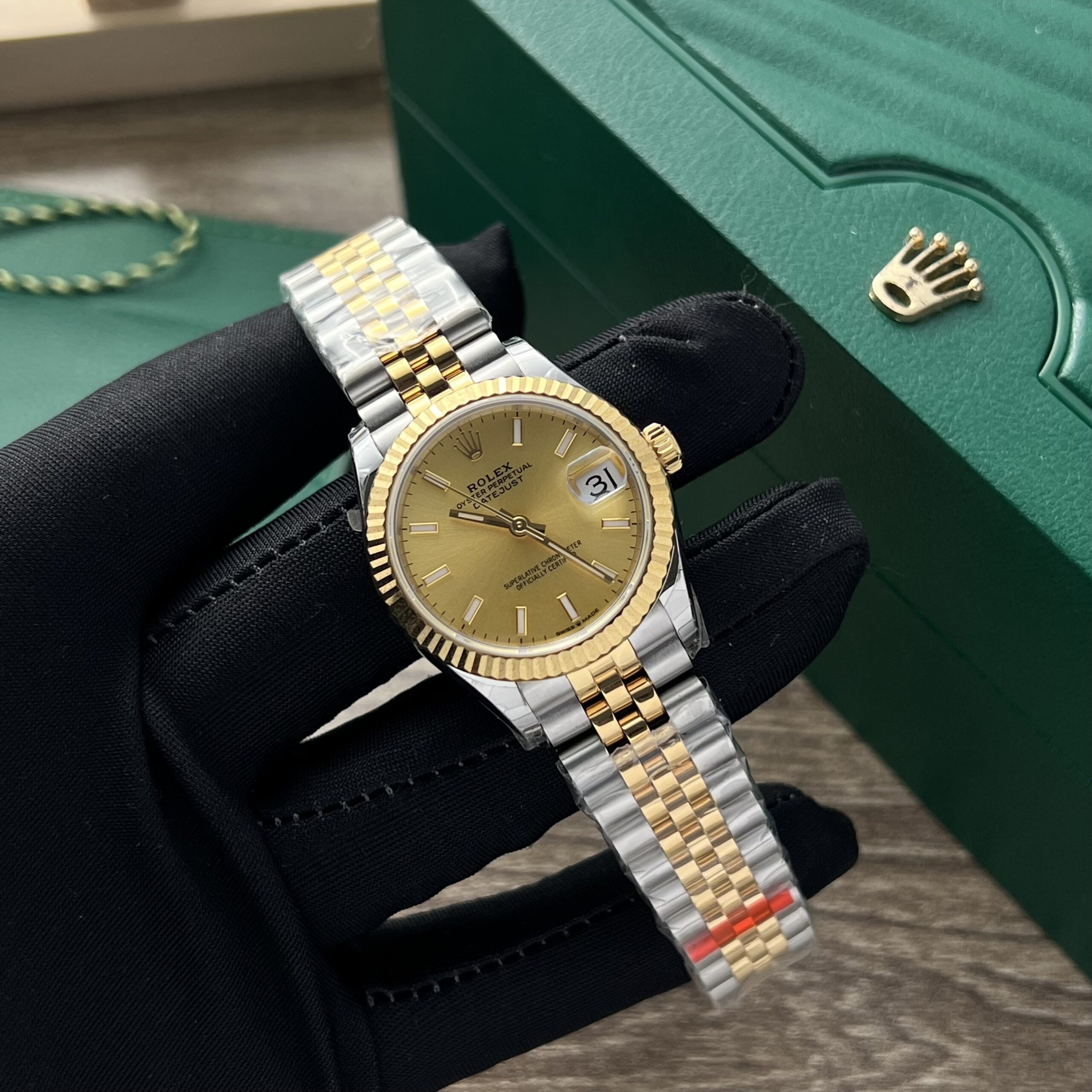 Rolex Datejust SS/YG Plated Champagne Dial 31mm Jub AAA Replica