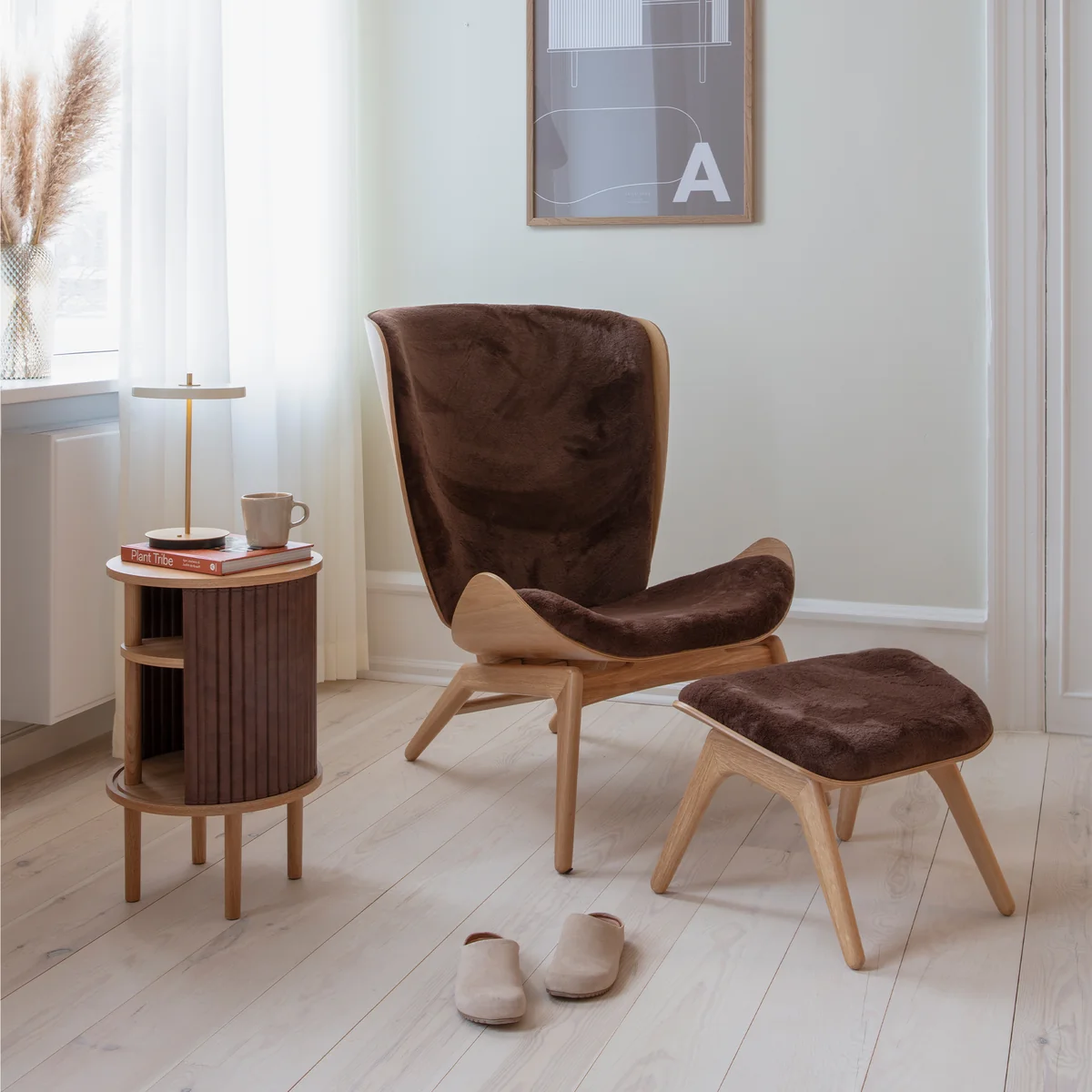 Umage - The Reader Ottoman