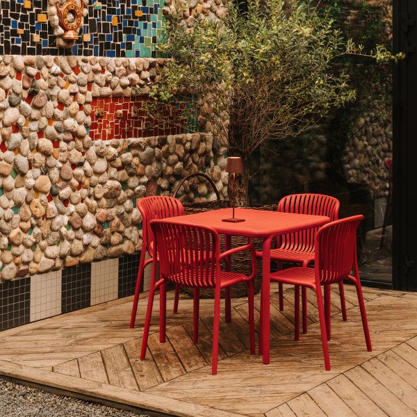Krzesło ogrodowe Brene Retro Red FERNE