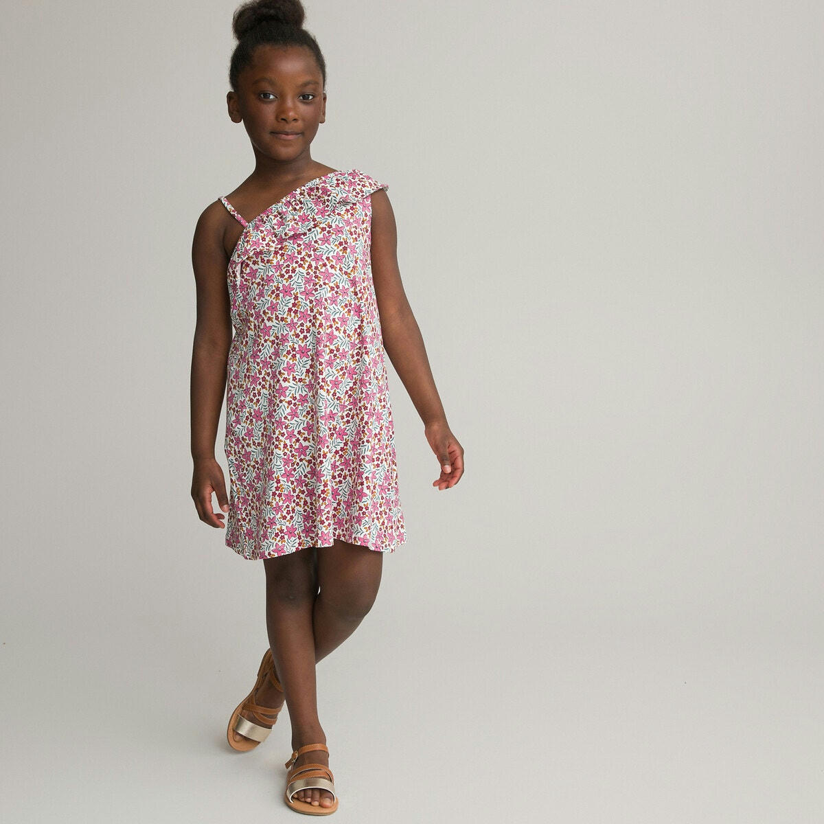 Robe à encolure asymétrique, motif floral