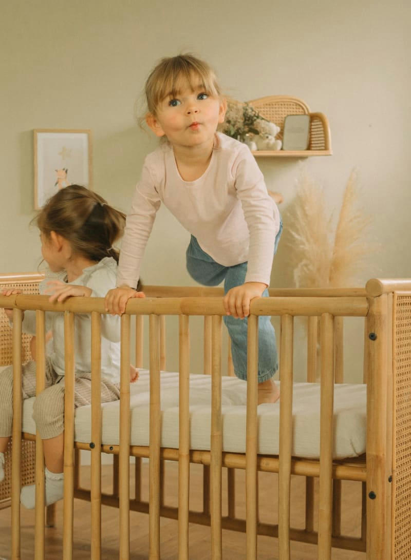 JACK - Lit bébé rotin et cannage