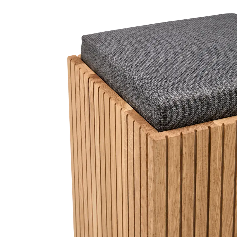 Hocker Rurik