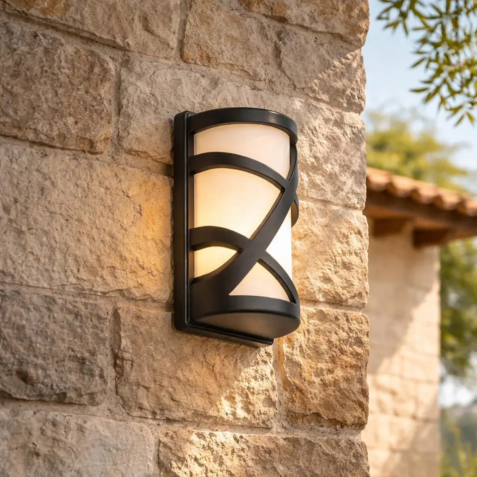 Qazqa wandlamp met glas suzie zwart e27