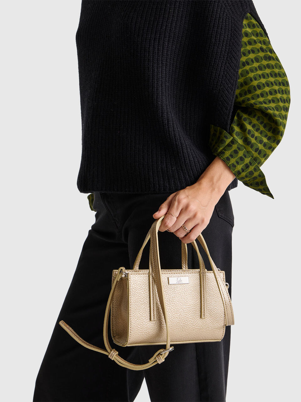 Small rectangular bag