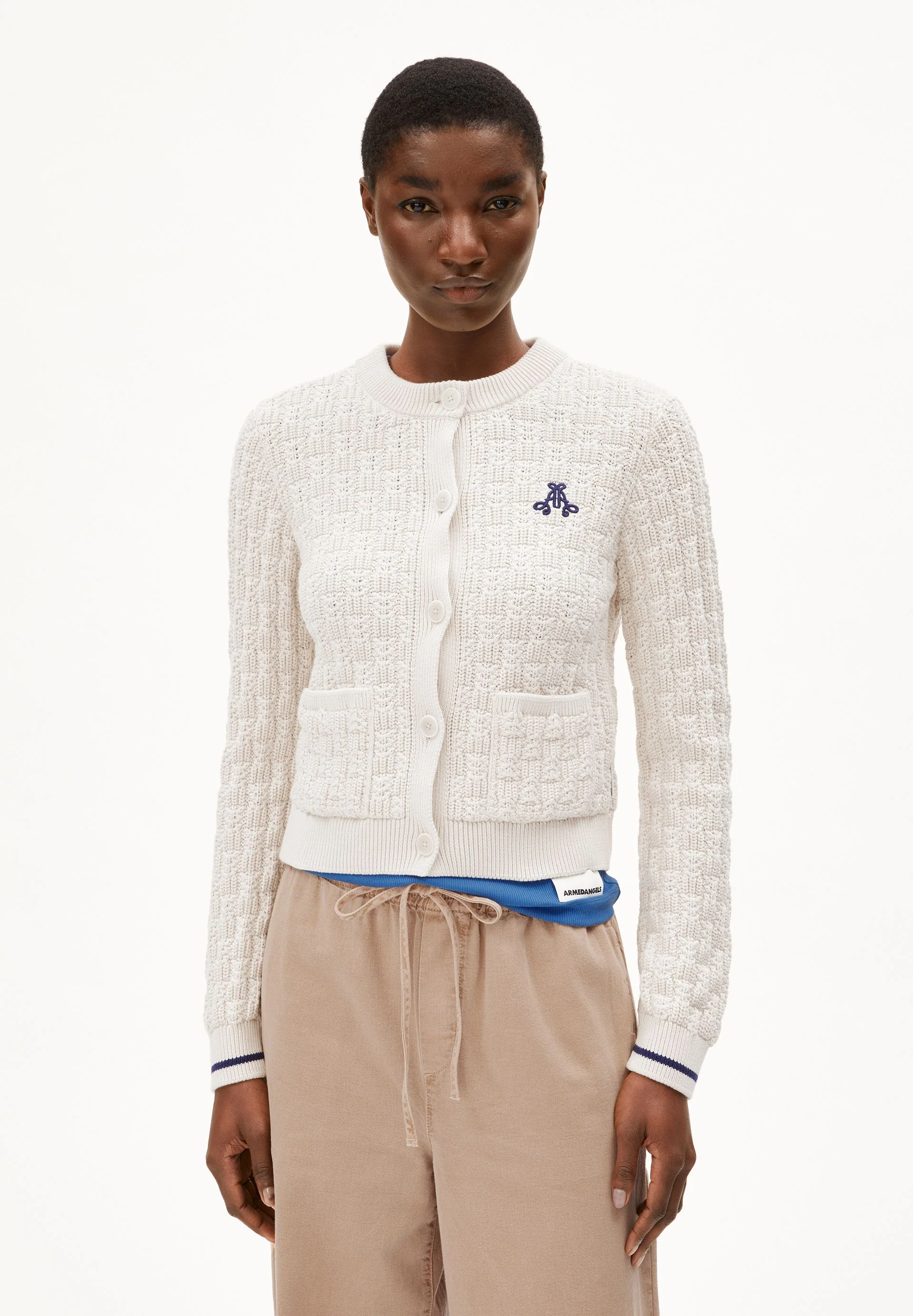 JULIAANAS STRUCTURE STRICKJACKE