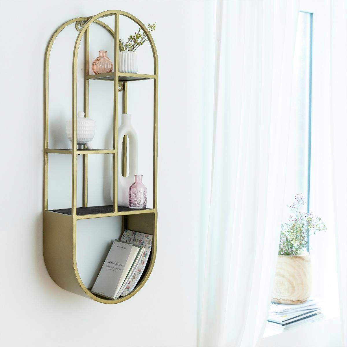 - Etagère en métal doré 35 cm