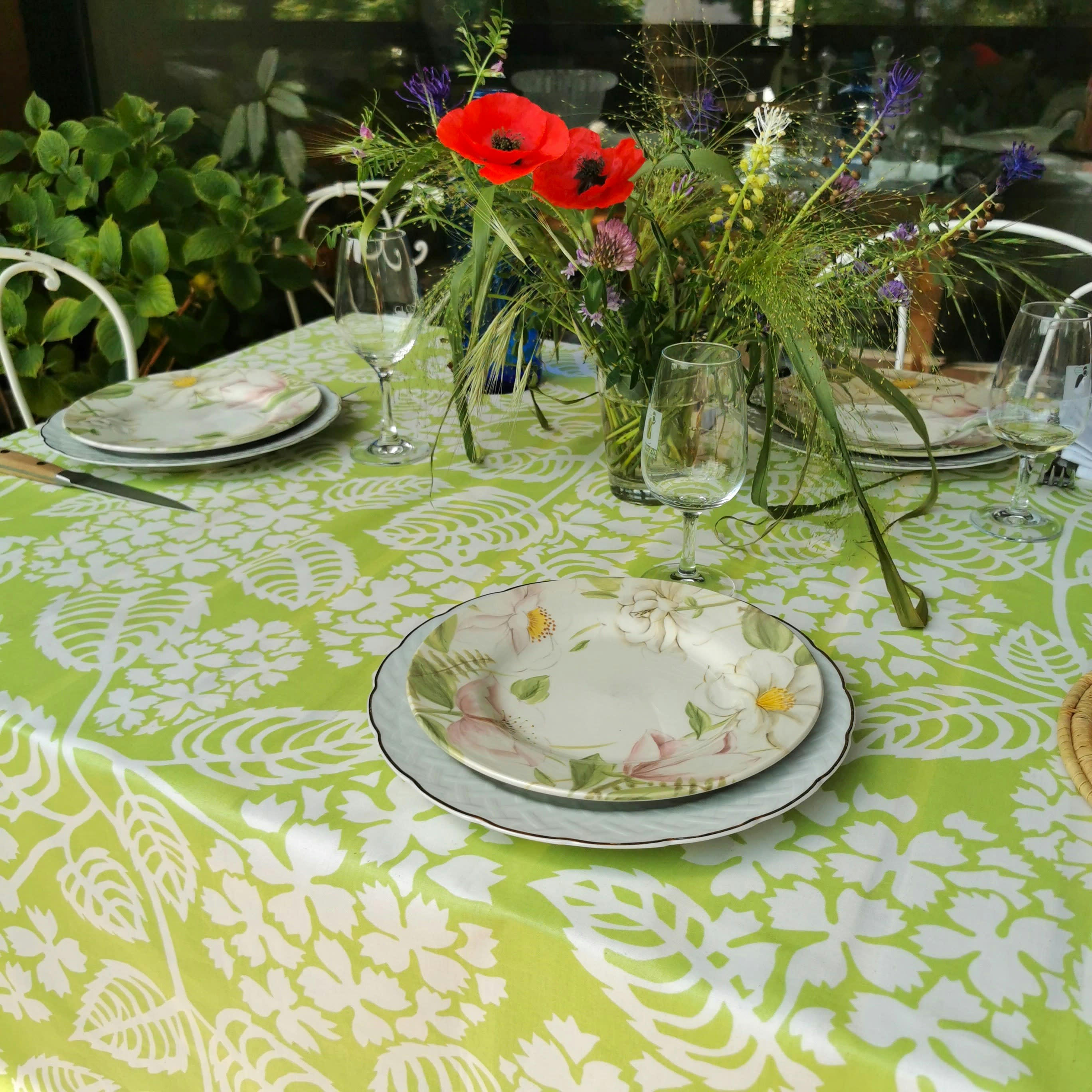 HORTENSIA - Nappe enduite rectangle 160 x 240 cm verte