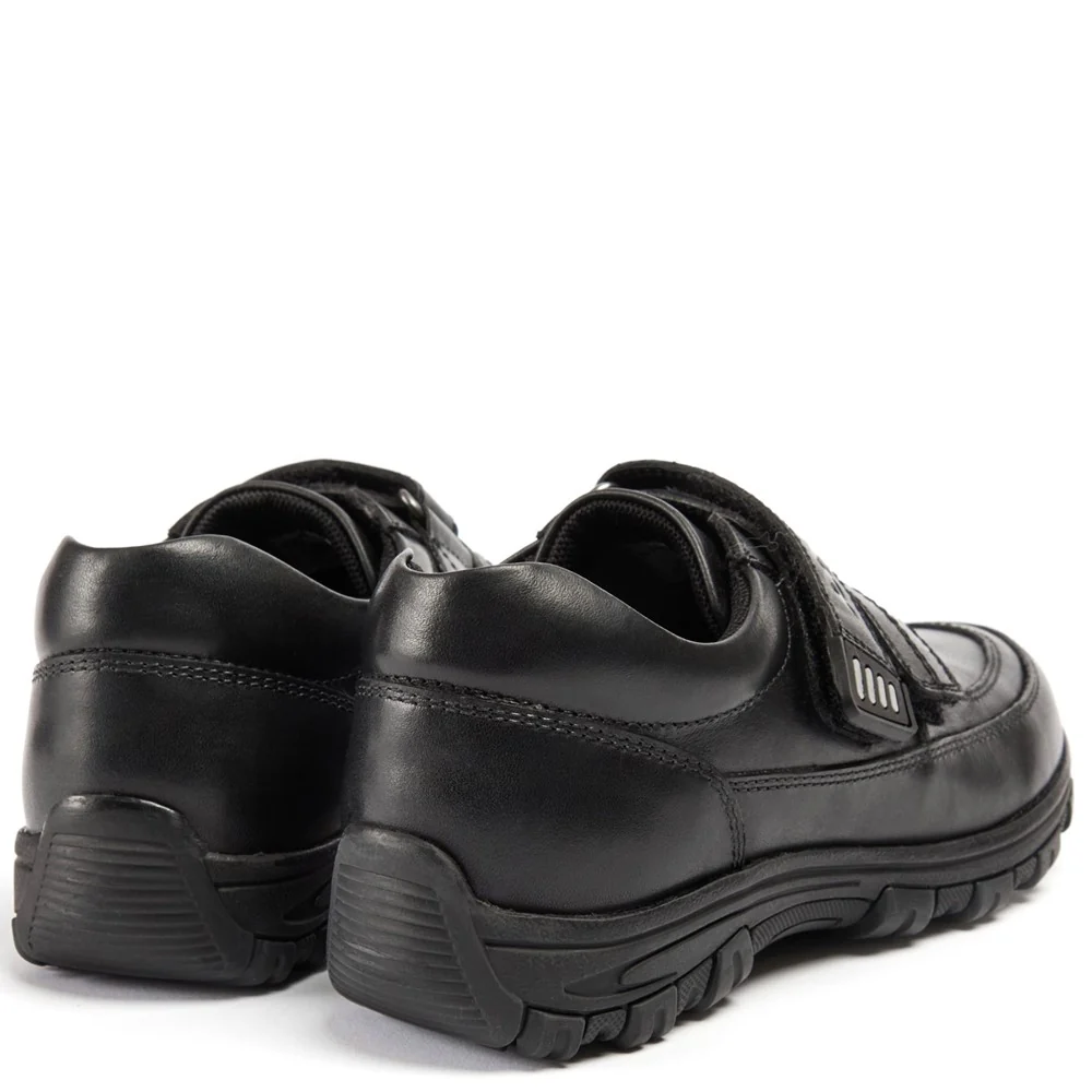 Pod Sprint Junior School Shoes