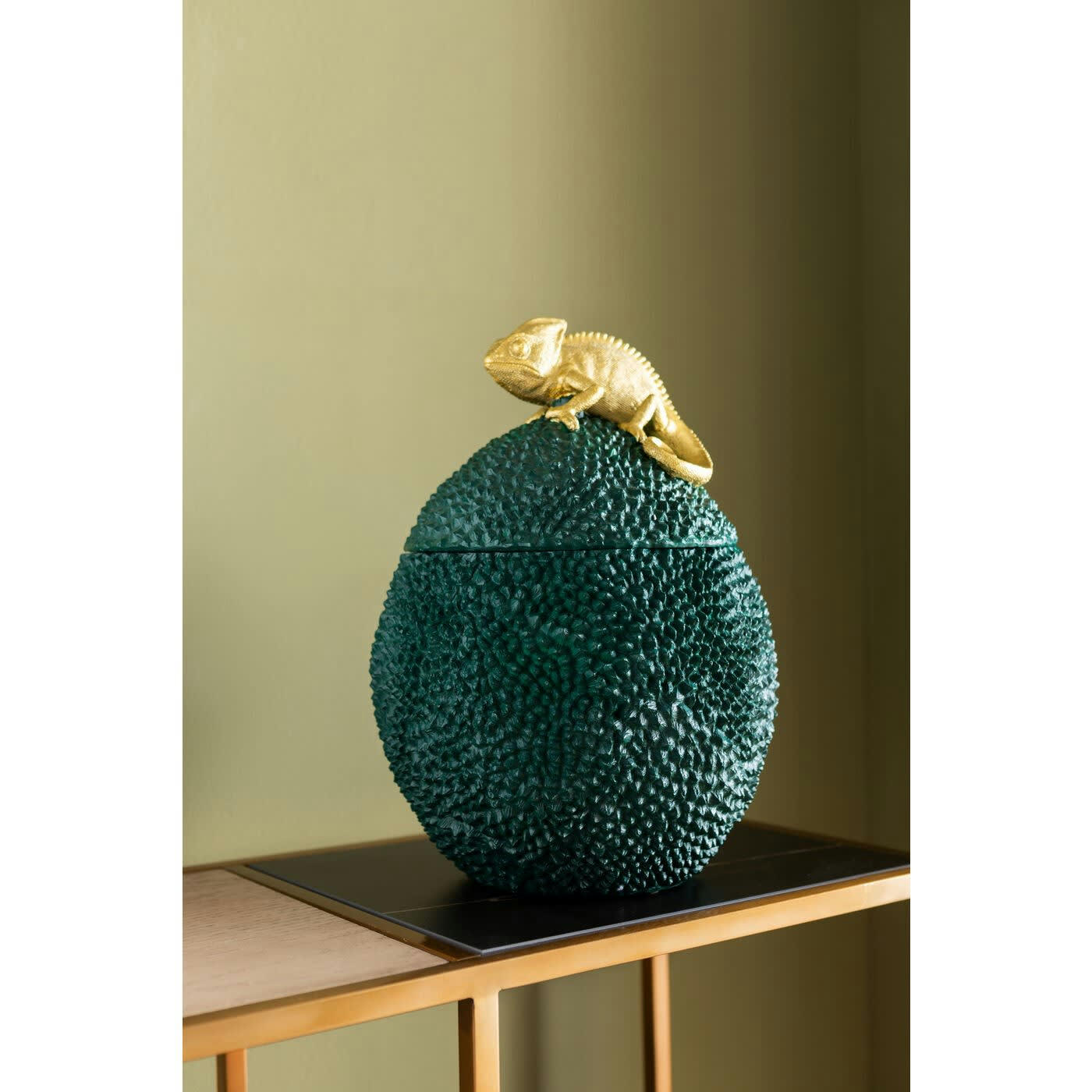 - Boîte verte caméléon doré en polyrésine H34