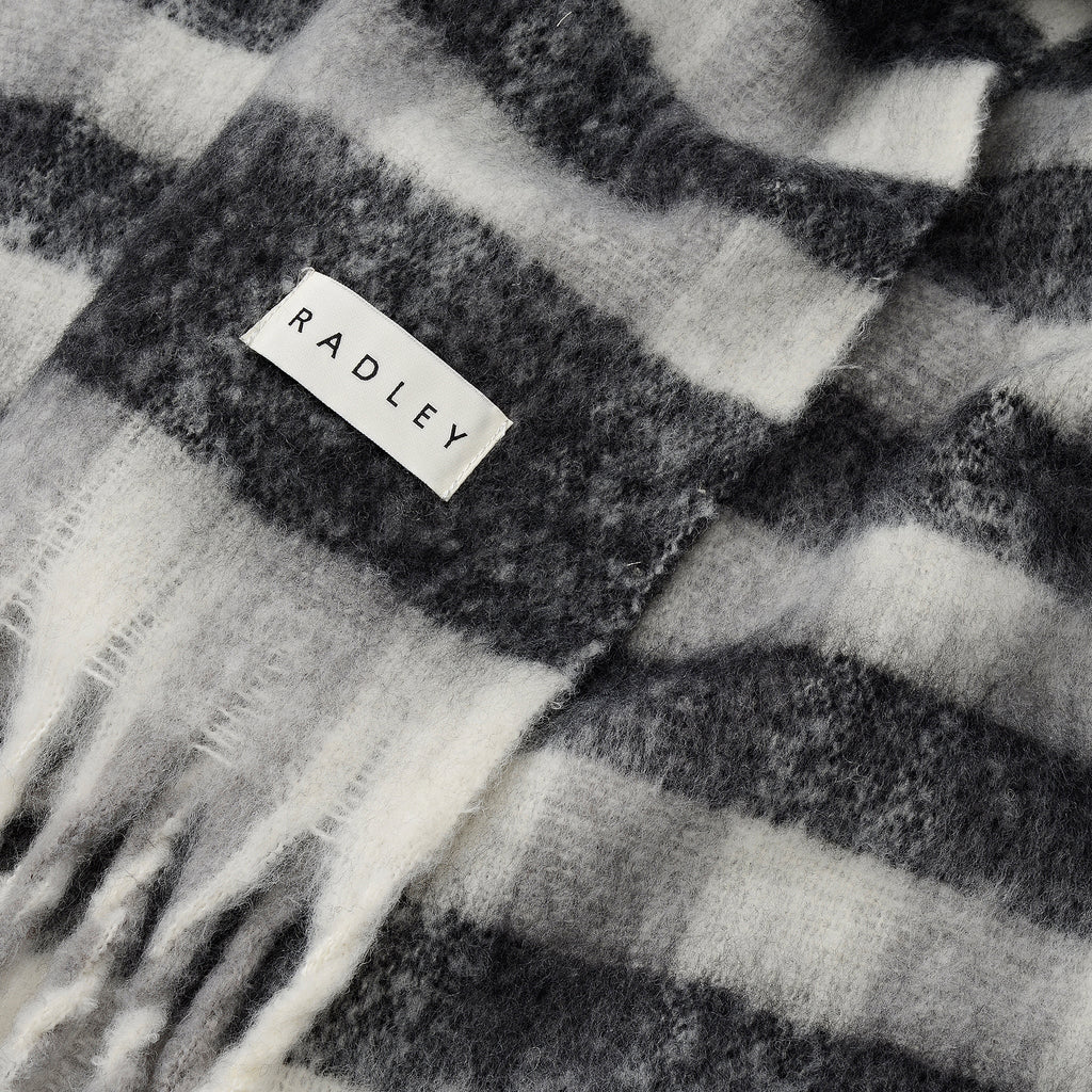 Radley Check - Scarf