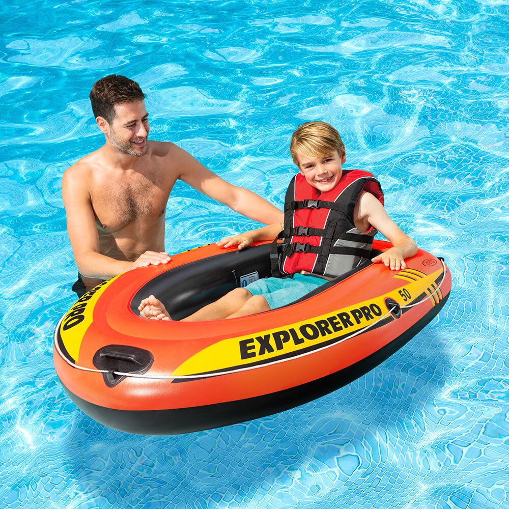 Bateau Explorer Pro 50 1 enfant