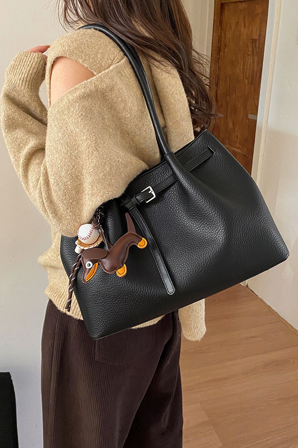 XY London Orelia' Large Shoulder Tote Bag With Charm