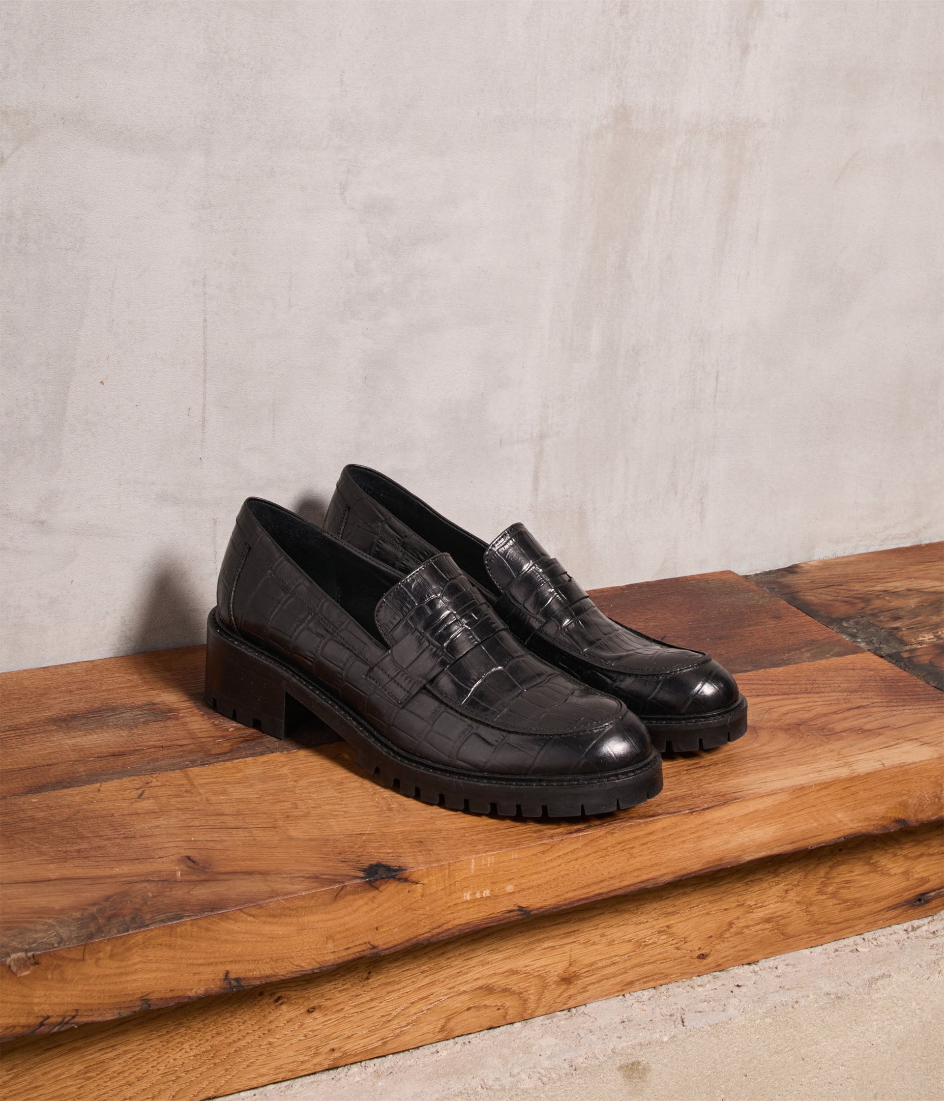 Mocassins croco noirs Aubree